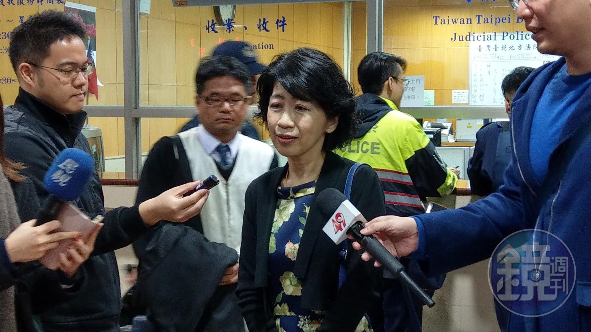 台北市長柯文哲夫人陳佩琪不滿被指財產來源不明,親自出庭爭取清白。