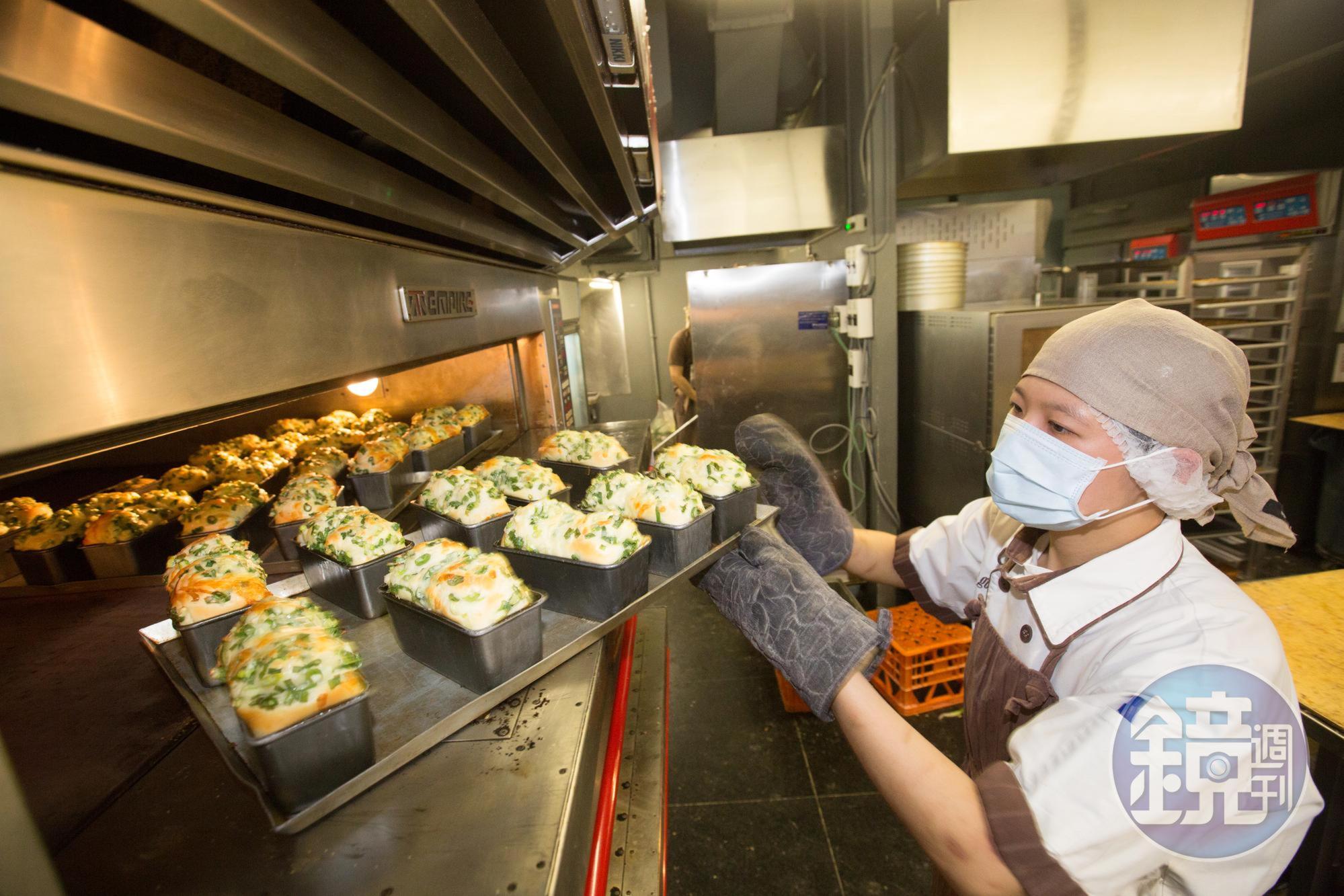 黃正仲認為台灣有很好的烘焙師傅、原料商，希望可以製造出最適合台灣麵包的烤箱，結合台灣麵包一起走向世界。