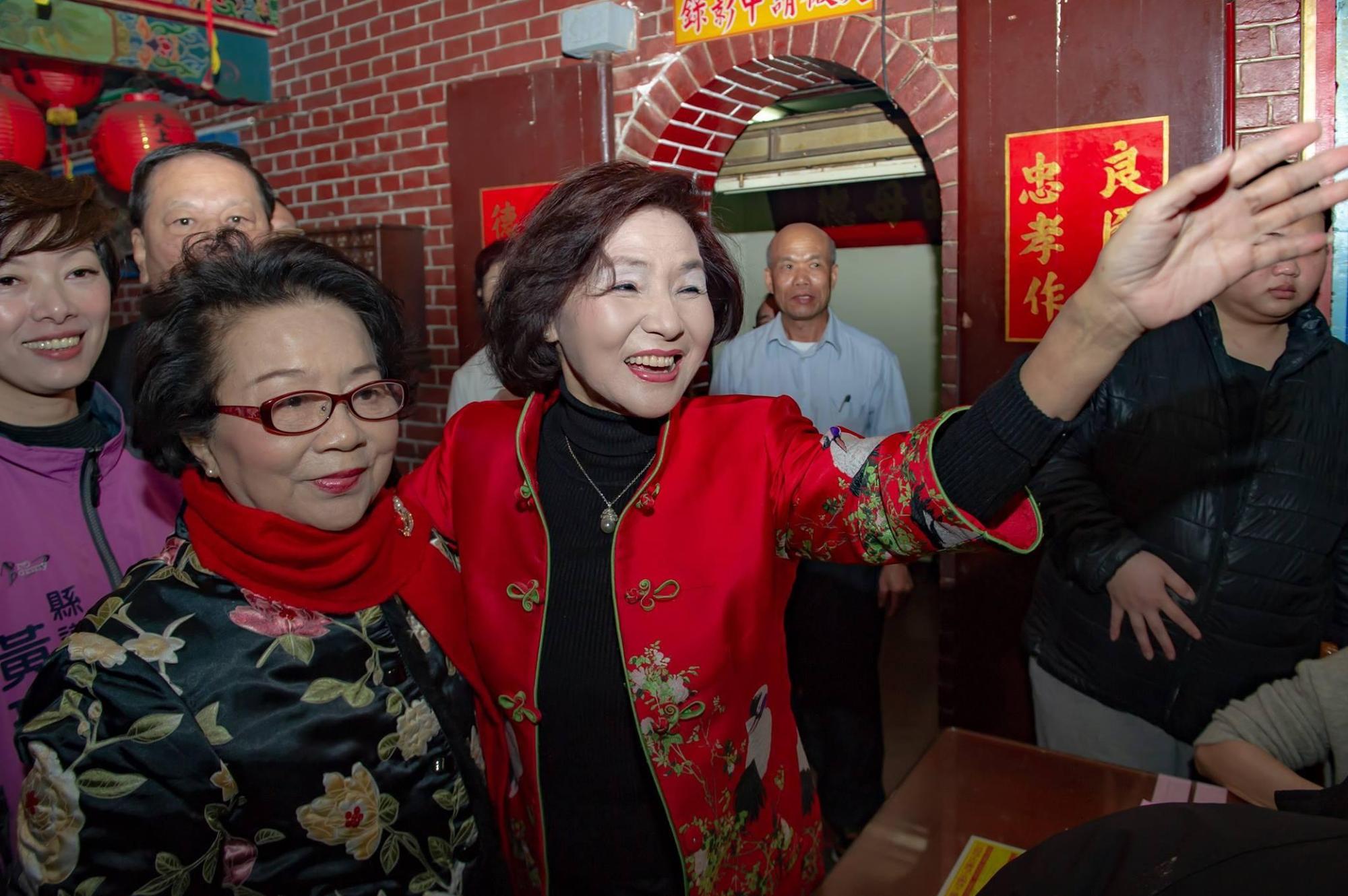 宜蘭縣長林姿妙出席活動時,談到希望高鐵延伸至宜蘭,引起網友熱烈討論。(翻攝自林姿妙臉書粉專)
