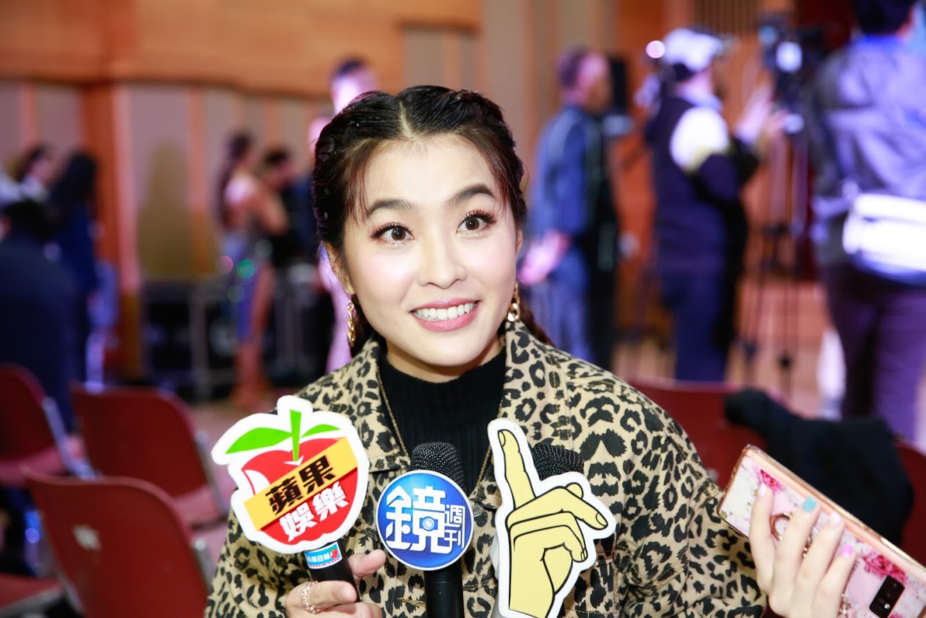 小嫻表示很心疼愛紗，希望她加油，多愛自己一點。