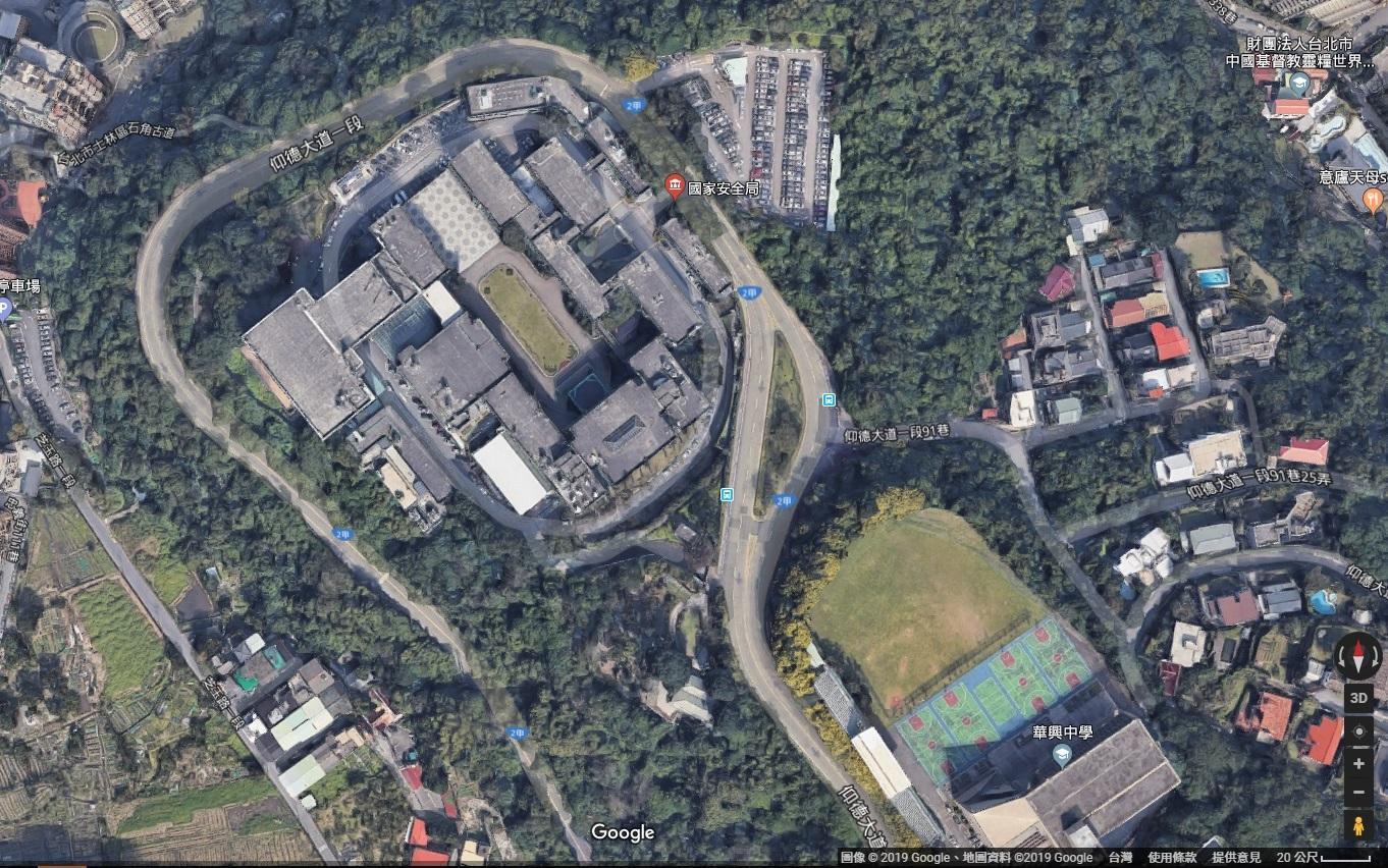 位在士林區仰德大道上的國安局，在3D地圖上可清楚看見建築設施。（圖擷自Google地圖）