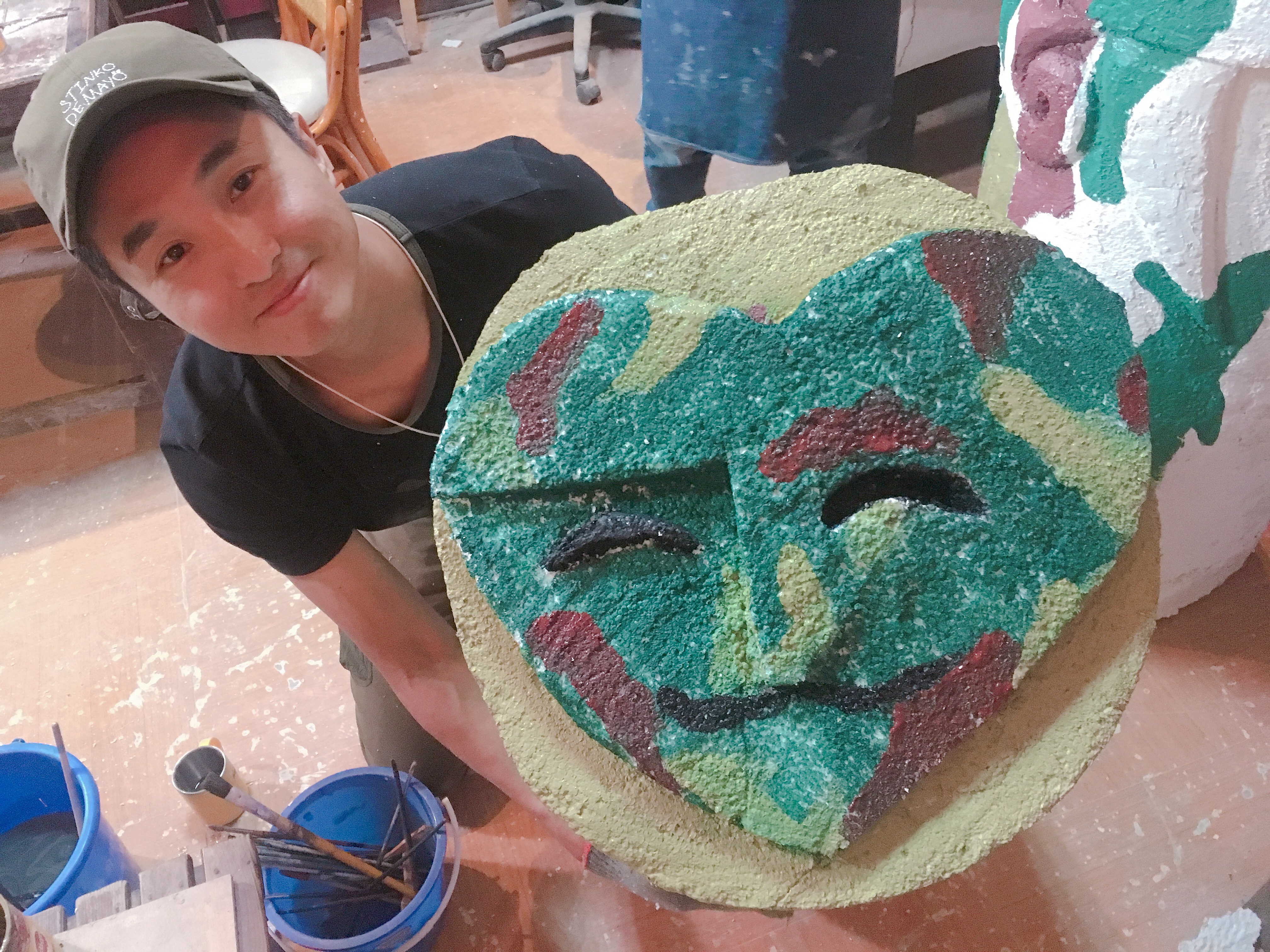 從小學畫，王少偉連自家的設計圖都親手操刀，省下不少設計費。（王少偉提供）