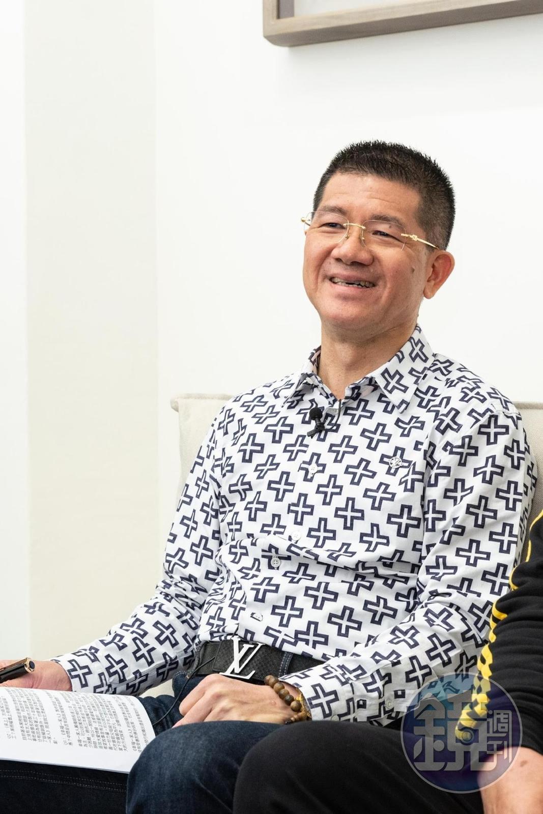賴聰筆18年前安排父母做身體檢查時,萌生製作家庭劇的念頭。