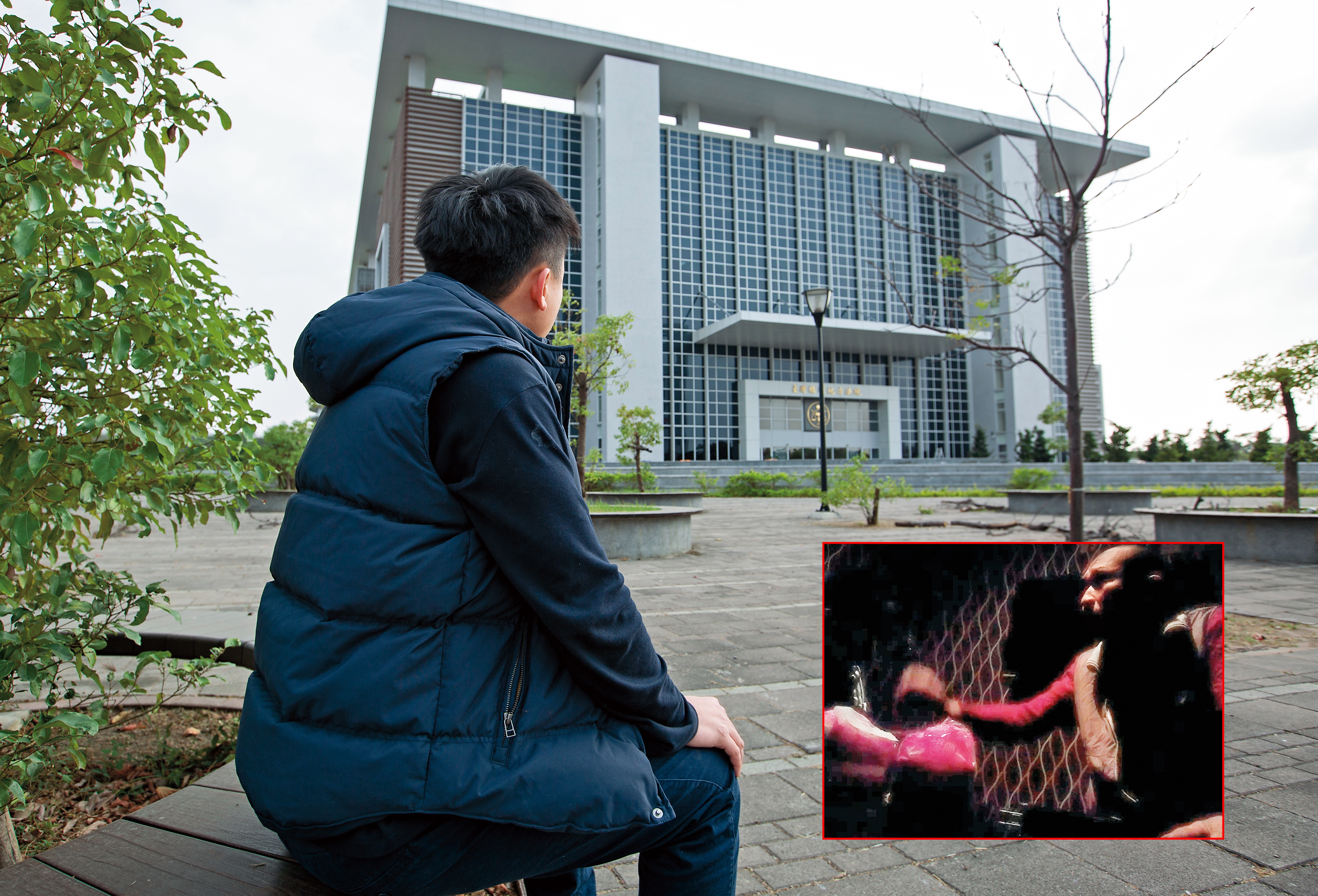 小陳2月14日在橋頭地方法院當庭認罪,也供出詐騙集團共犯。