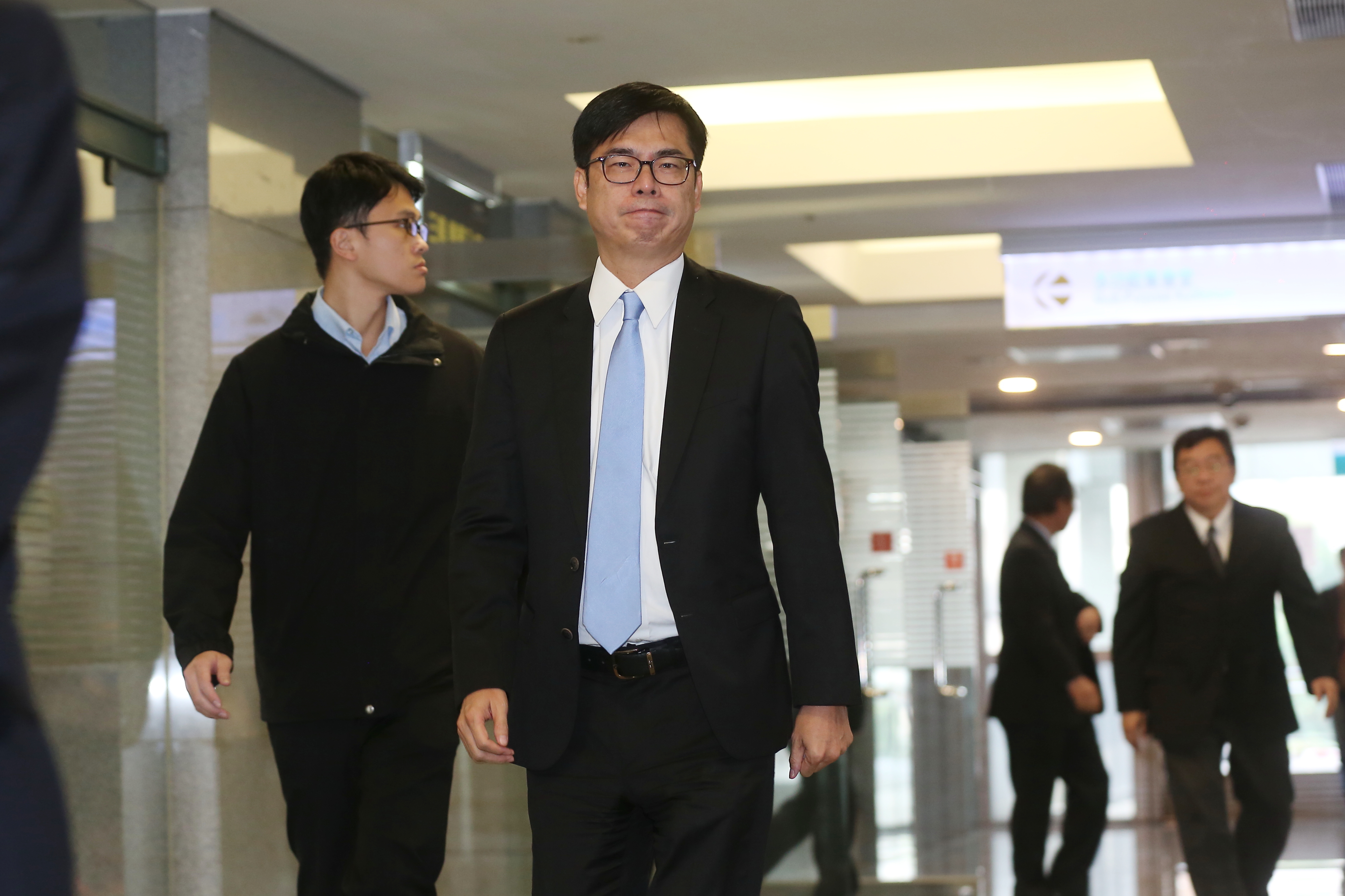 同婚專法法案名稱未定案，副閣揆陳其邁表示，會在釋憲結果和人民公投結果之間做最好的決定。