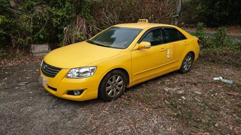 吳姓運將一家四口被發現陳屍在他的計程車內。（警方提供）