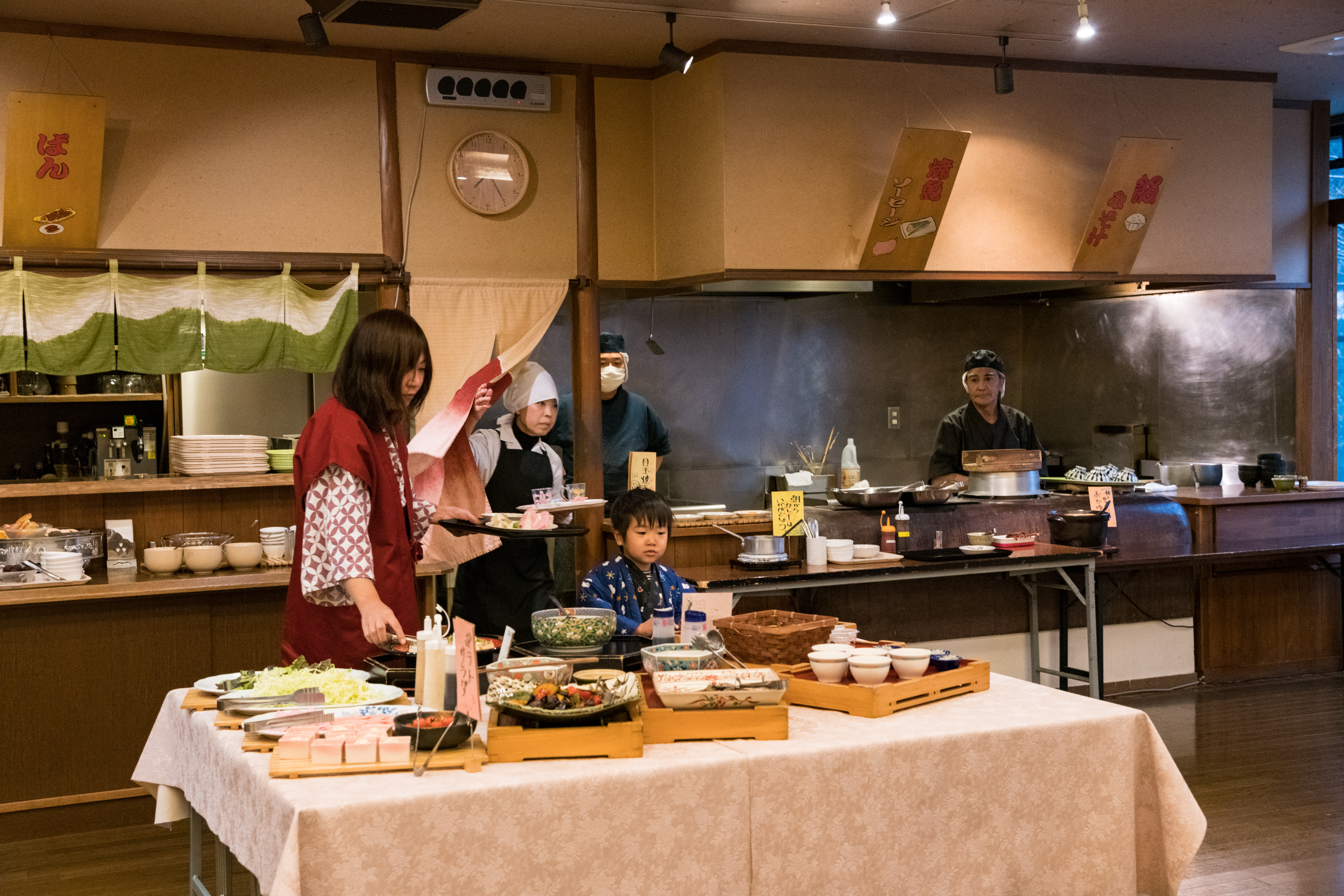 原以為是套餐的早餐，意外的是以Buffet方式供應。