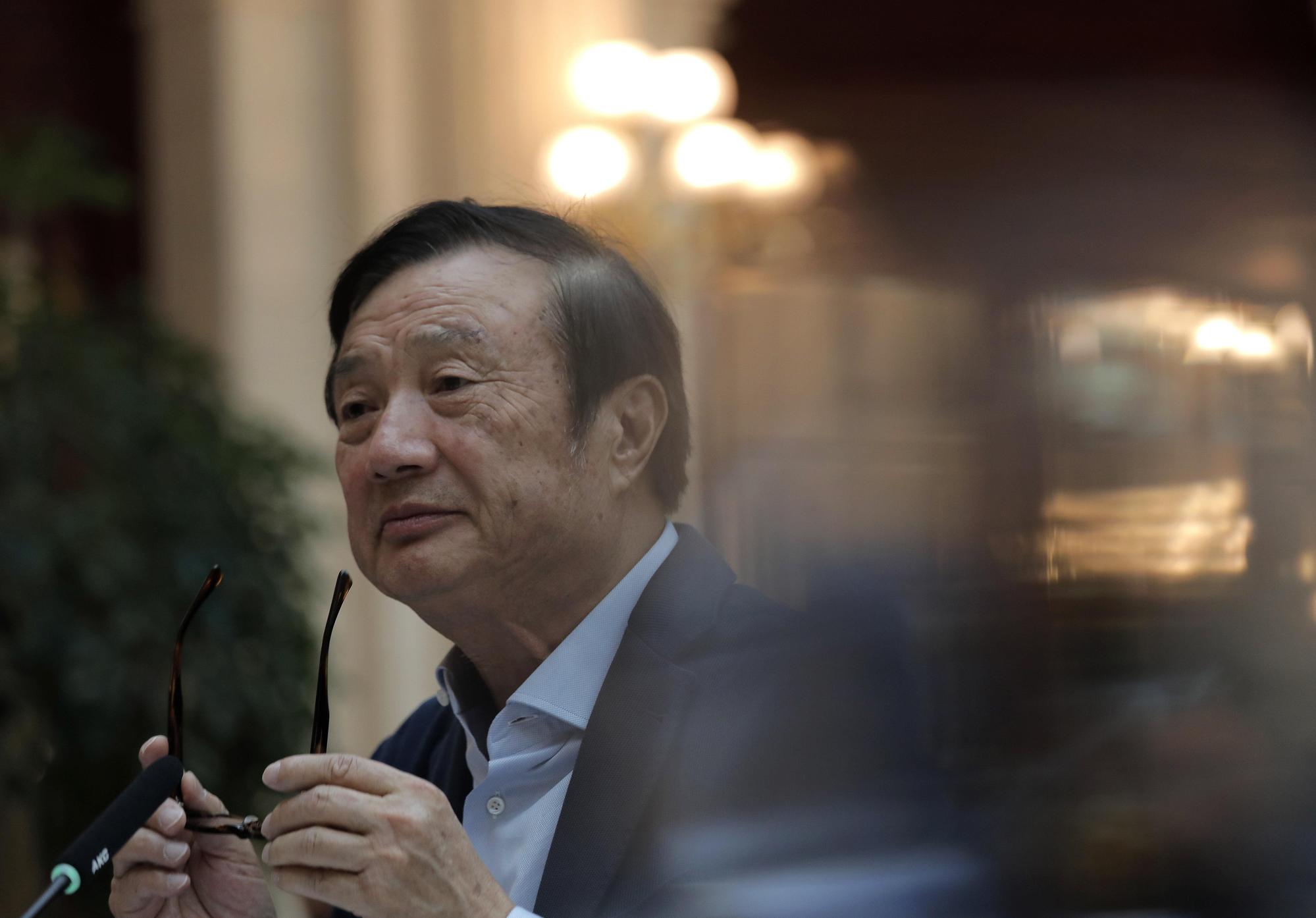 華為創辦人接受BBC專訪表示,華為不會因為美國一連串手段備受打擊,且孟晚舟被逮捕一切都是出自政治動機。(東方IC)