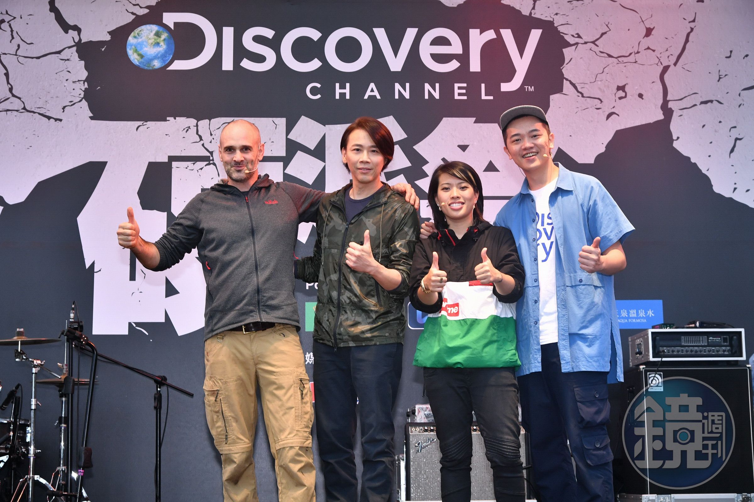 2017年艾德史塔福（左1）來台參加「硬派祭」，跟陶喆、Miss Ko、Soac一起同台。（Discovery頻道提供） 