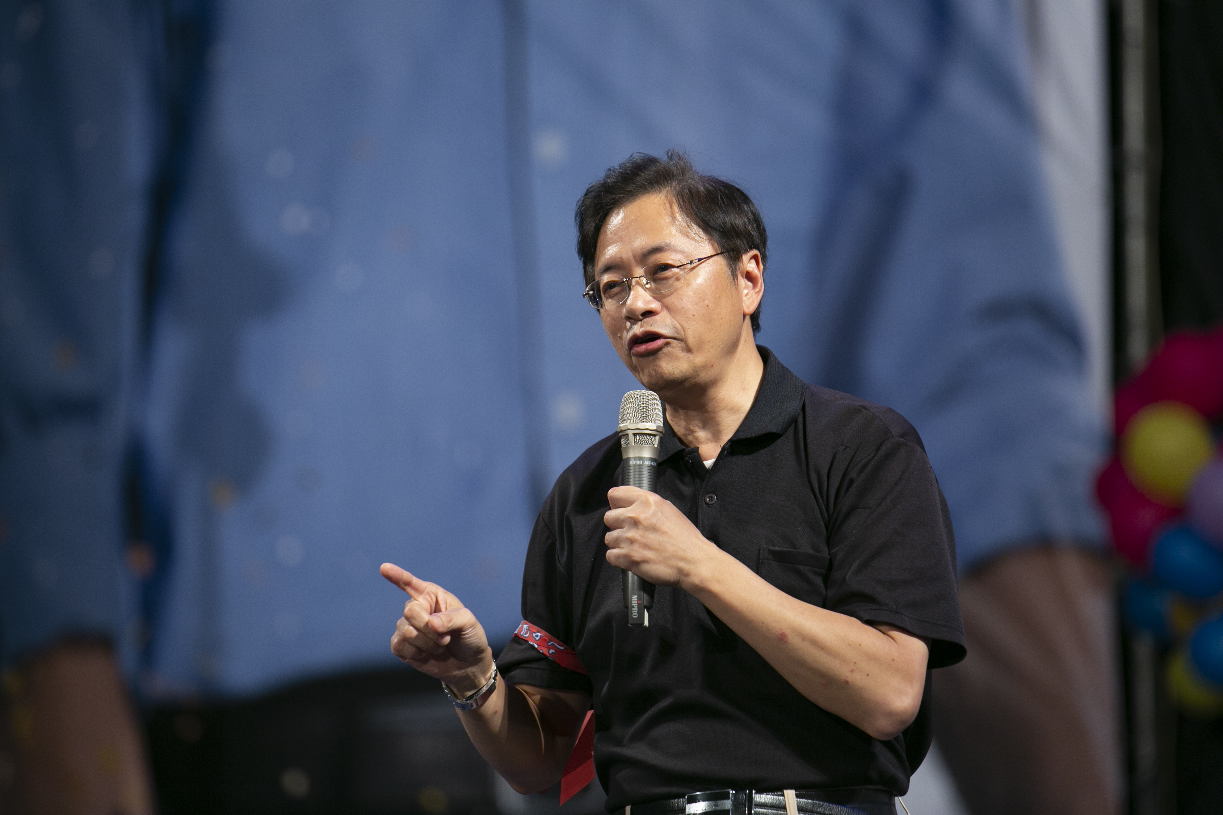 前行政院長張善政今天宣布，以無黨籍身分投入2020總統大選，並將全力促成「數位國家」公投案。