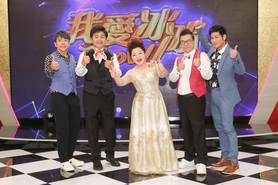 《我愛冰冰Show》首錄,白冰冰和老友賀一航、沈玉琳互相抬槓笑料百出。