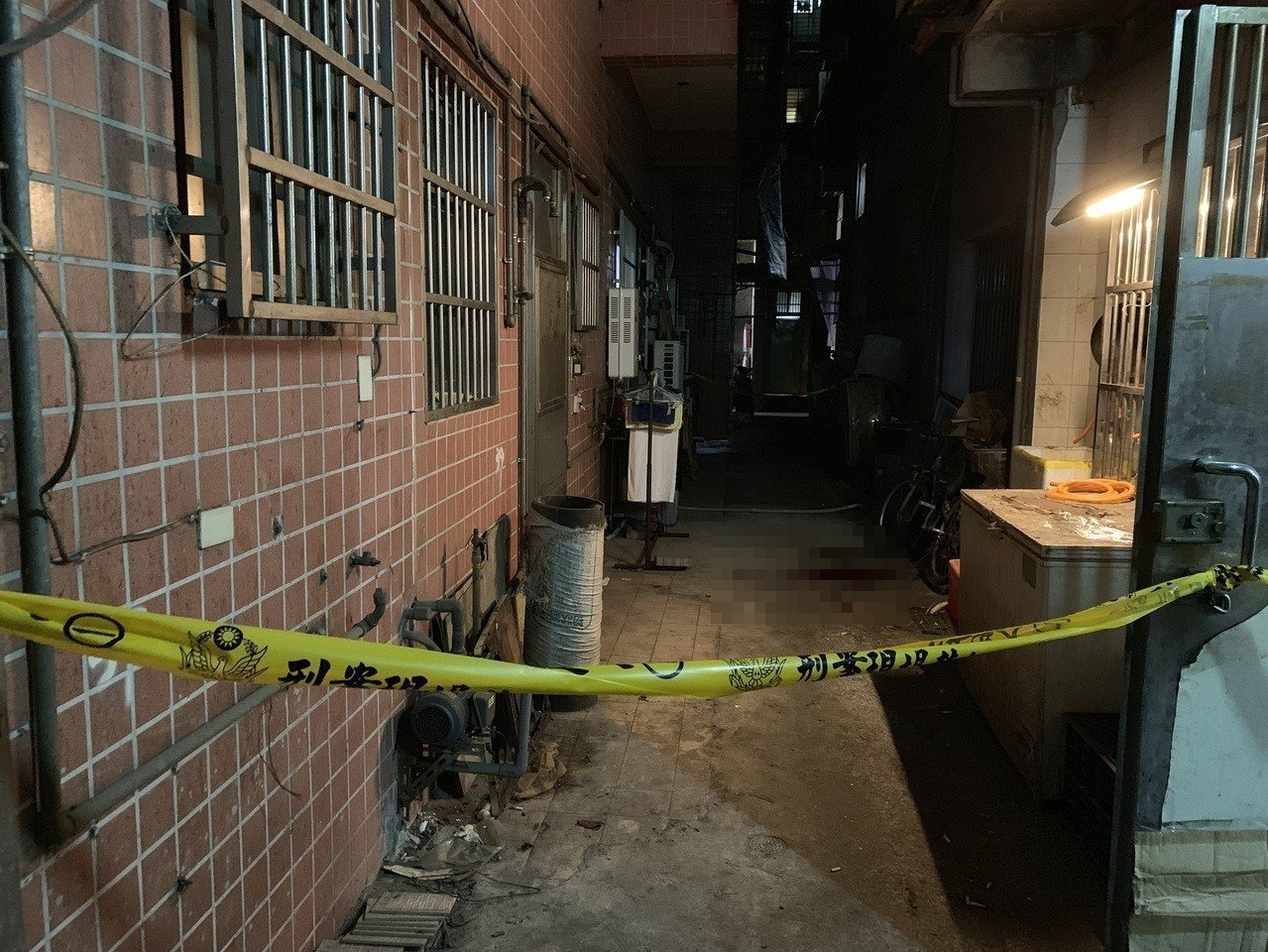 江男潛入三重住宅偷竊,卻因失風而墜樓死亡。