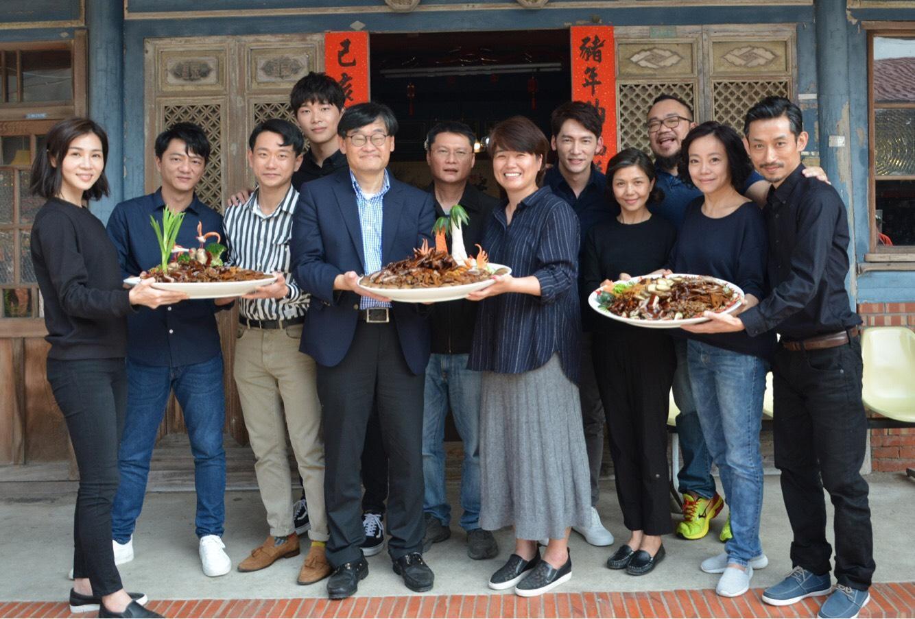 《俗女養成記》集合實力派與新生代演員共同演出。(華視提供)