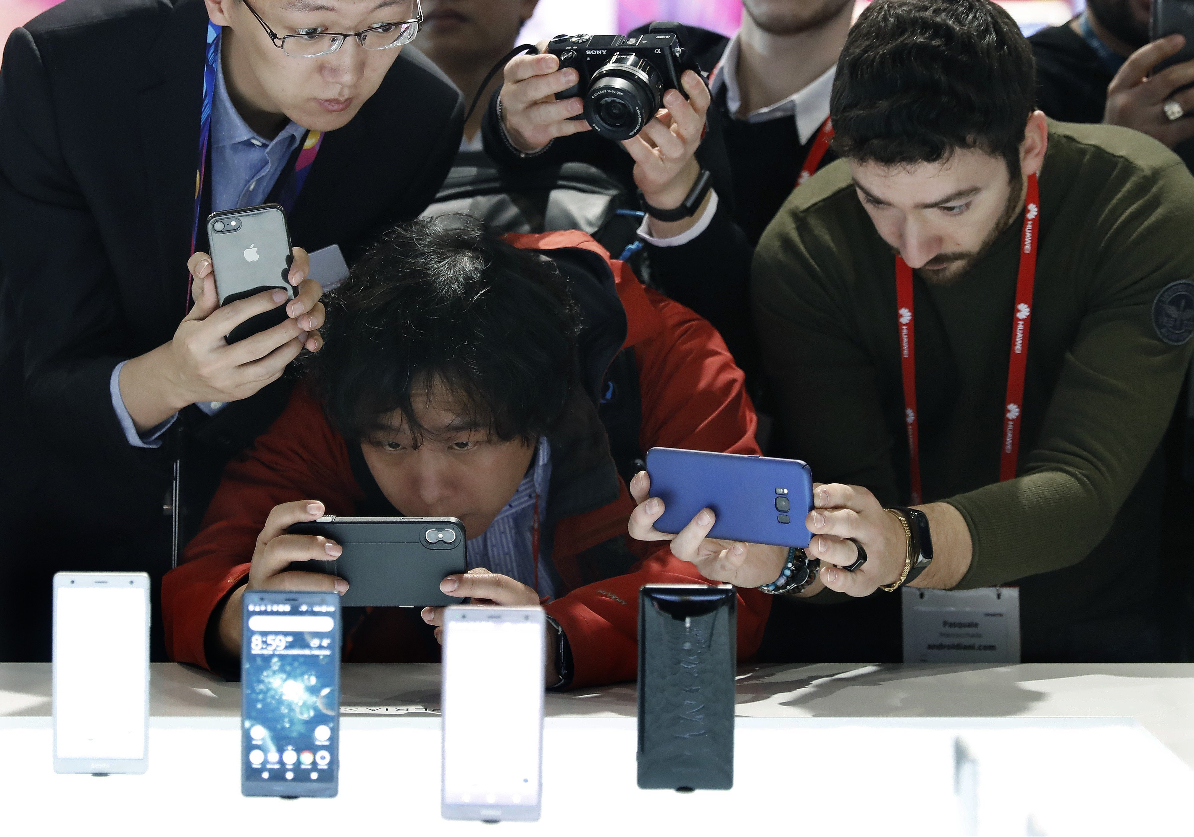 世界行動通訊大會(MWC)將於2月25日展開,國際主要手機大廠皆已預告將推出5G手機,台廠可望受惠。(東方IC)