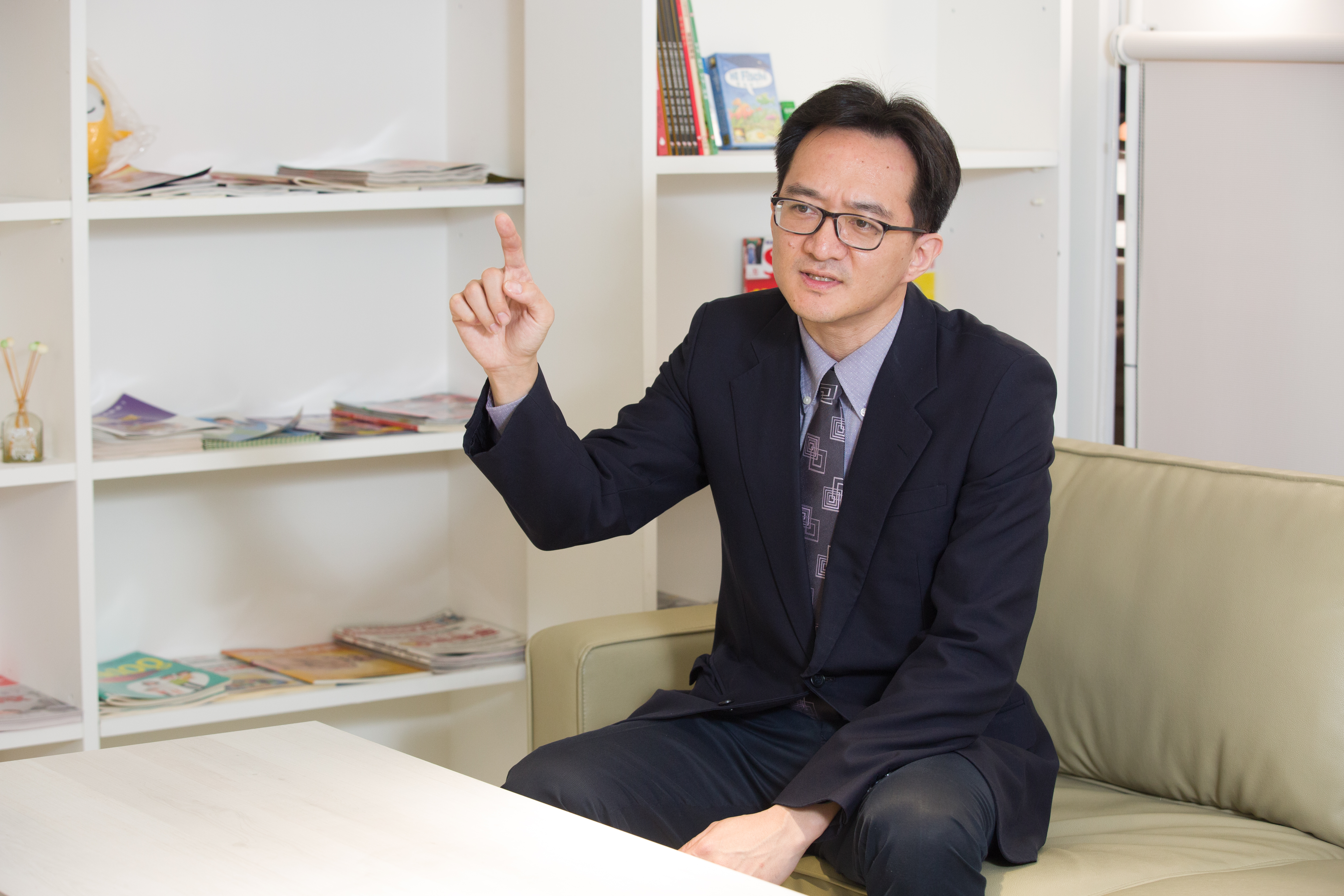 認證理財規劃顧問蔣竣植提醒，年金險一旦啟動年金化，就不能拿回本金。