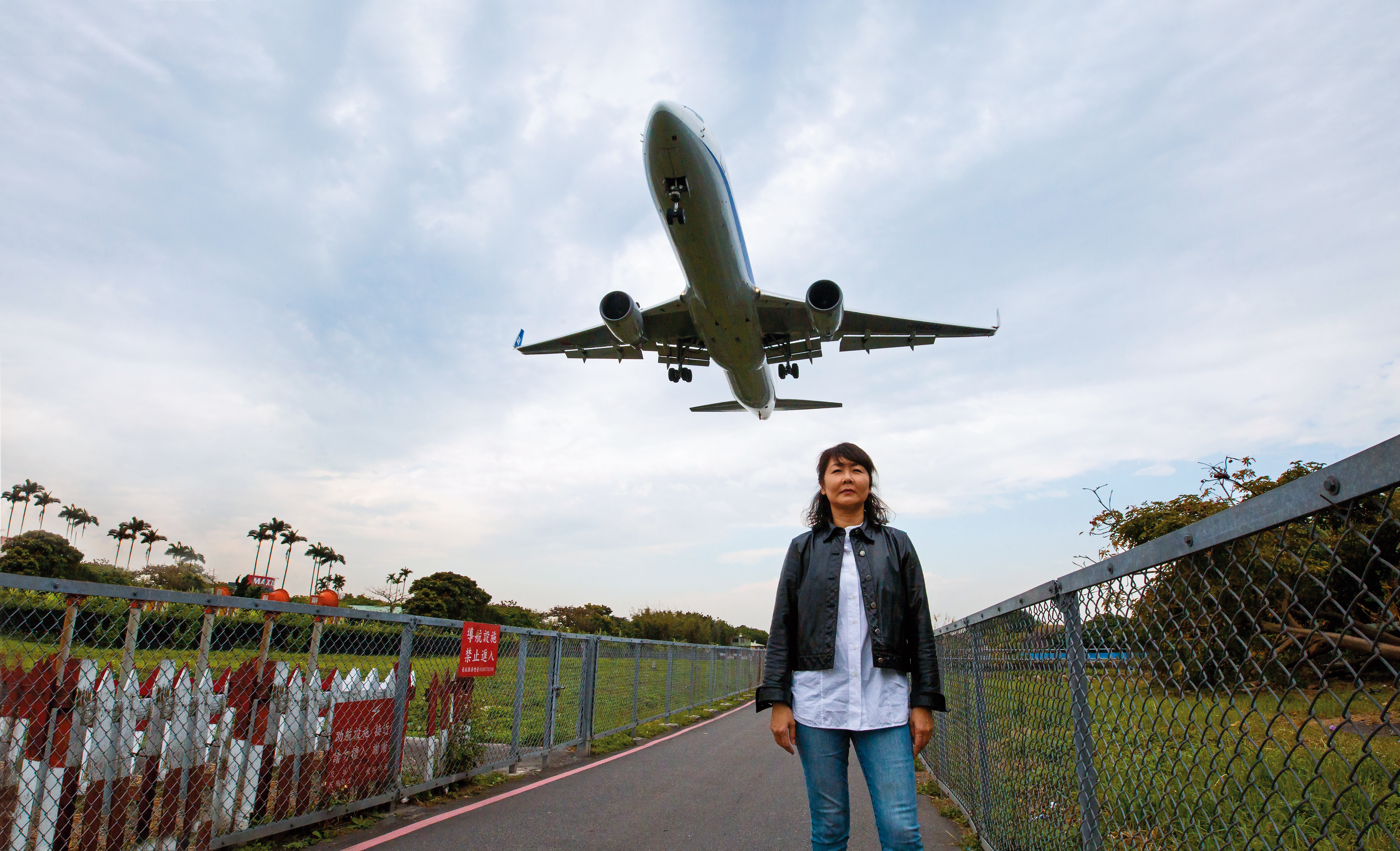 桃園市機師職業工會理事長李信燕、常務理事陳蓓蓓（圖）、幹部史慶生帶領本次華航罷工行動。