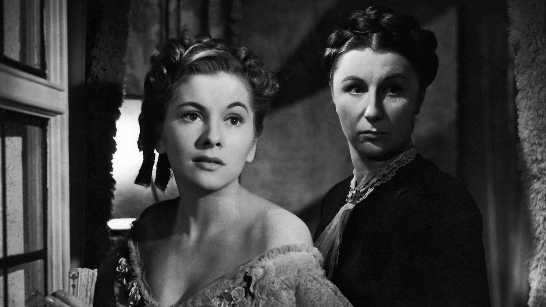 首屆柏林影展的開幕片選了導演希區考克的奧斯卡得獎作品《蝴蝶夢》。  （翻攝自talkfilmsociety.com）