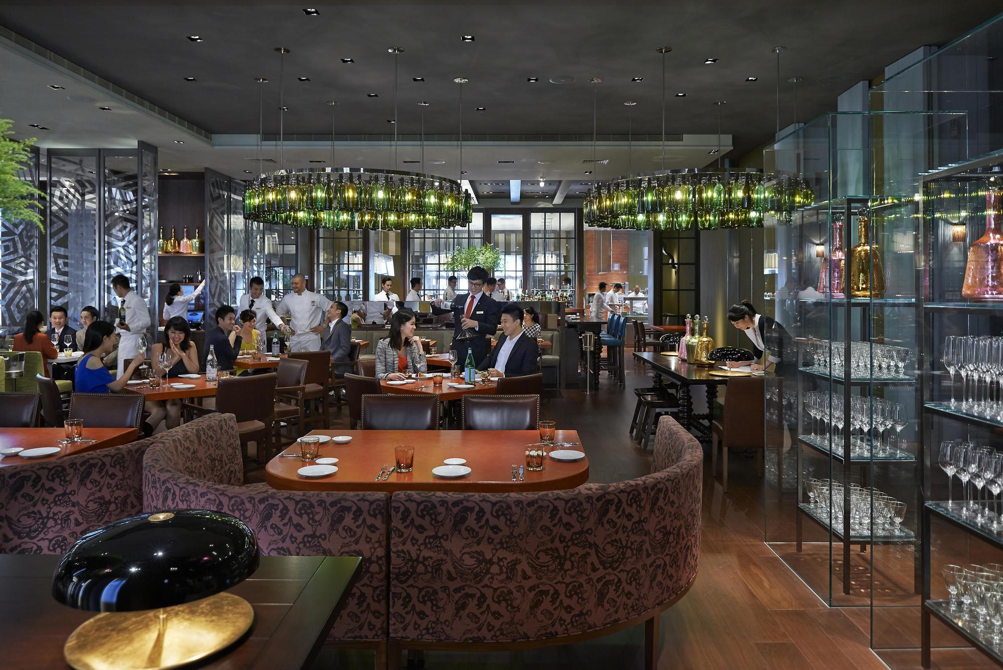 台北文華東方酒店內的Bencotto義式餐廳獲「2019紅蝦評鑑（Gambero Rosso）」餐飲指南1叉 （one fork）殊榮。（台北文華東方酒店提供）