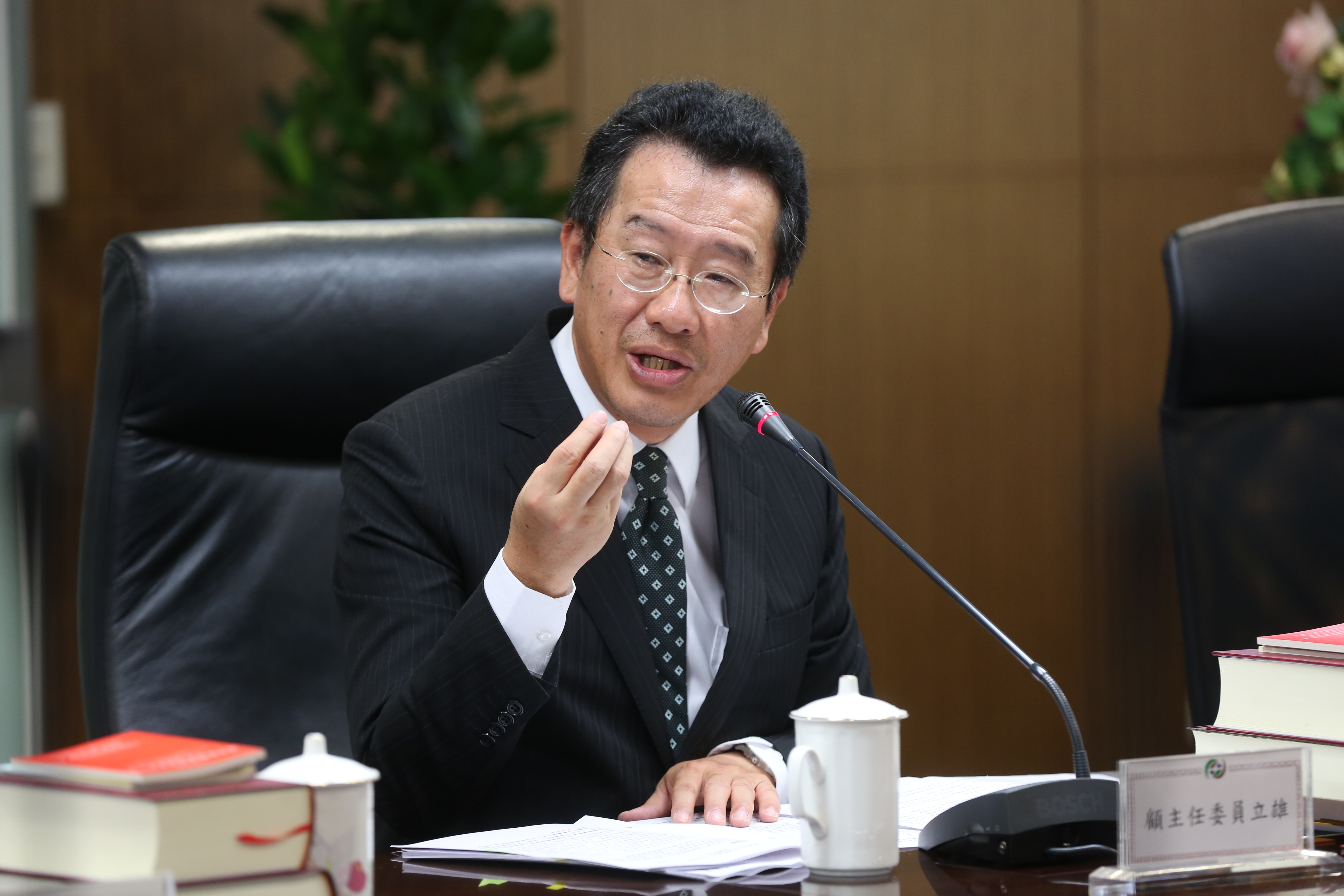 顧立雄早在前年接任時就宣示把「金控去家族化」列為優先政策。