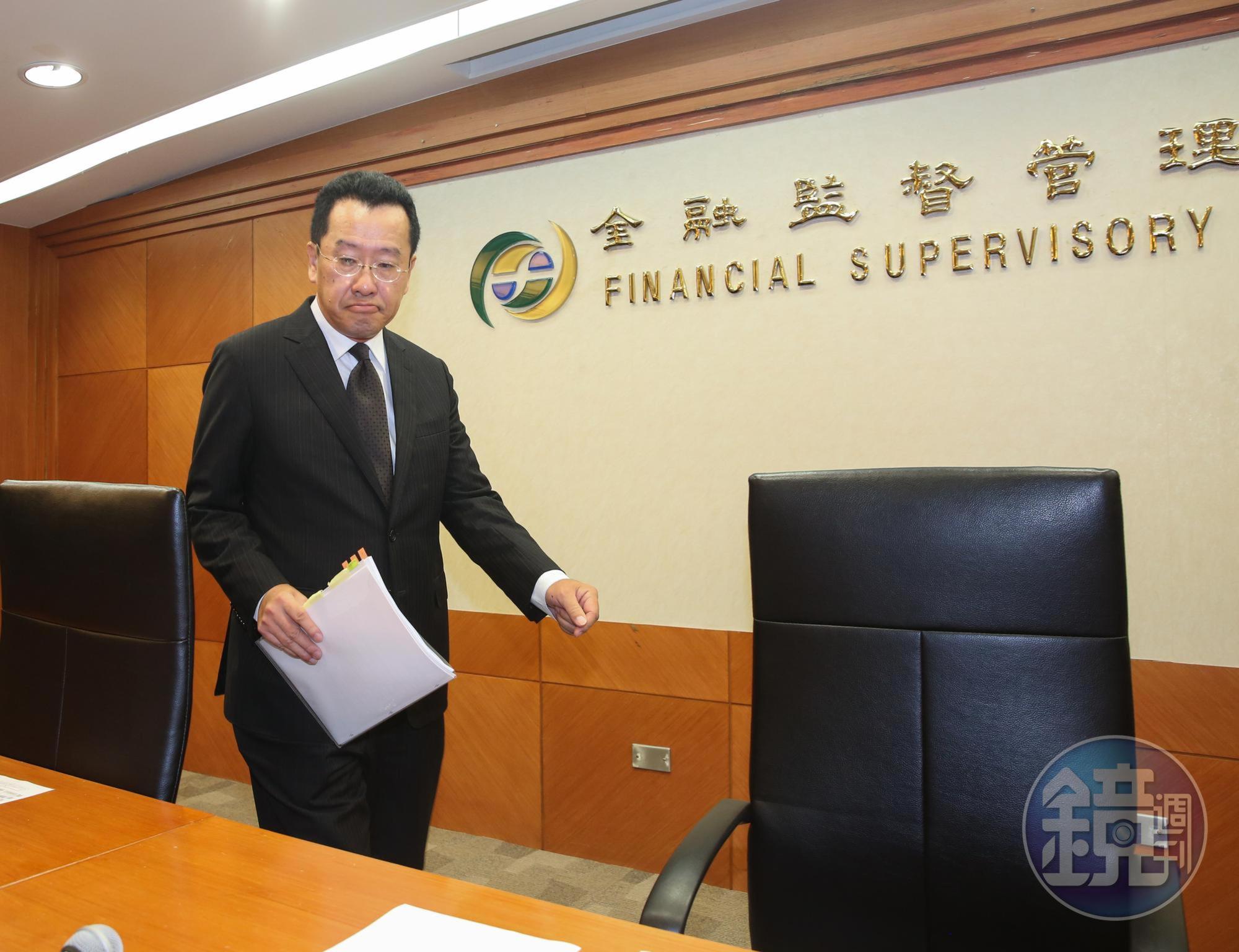 顧立雄坦言,「民營金控大股東目前正逐步約談,接下來銀行和保險業也都會比照辦理,已經請保險局規劃相關規定。」