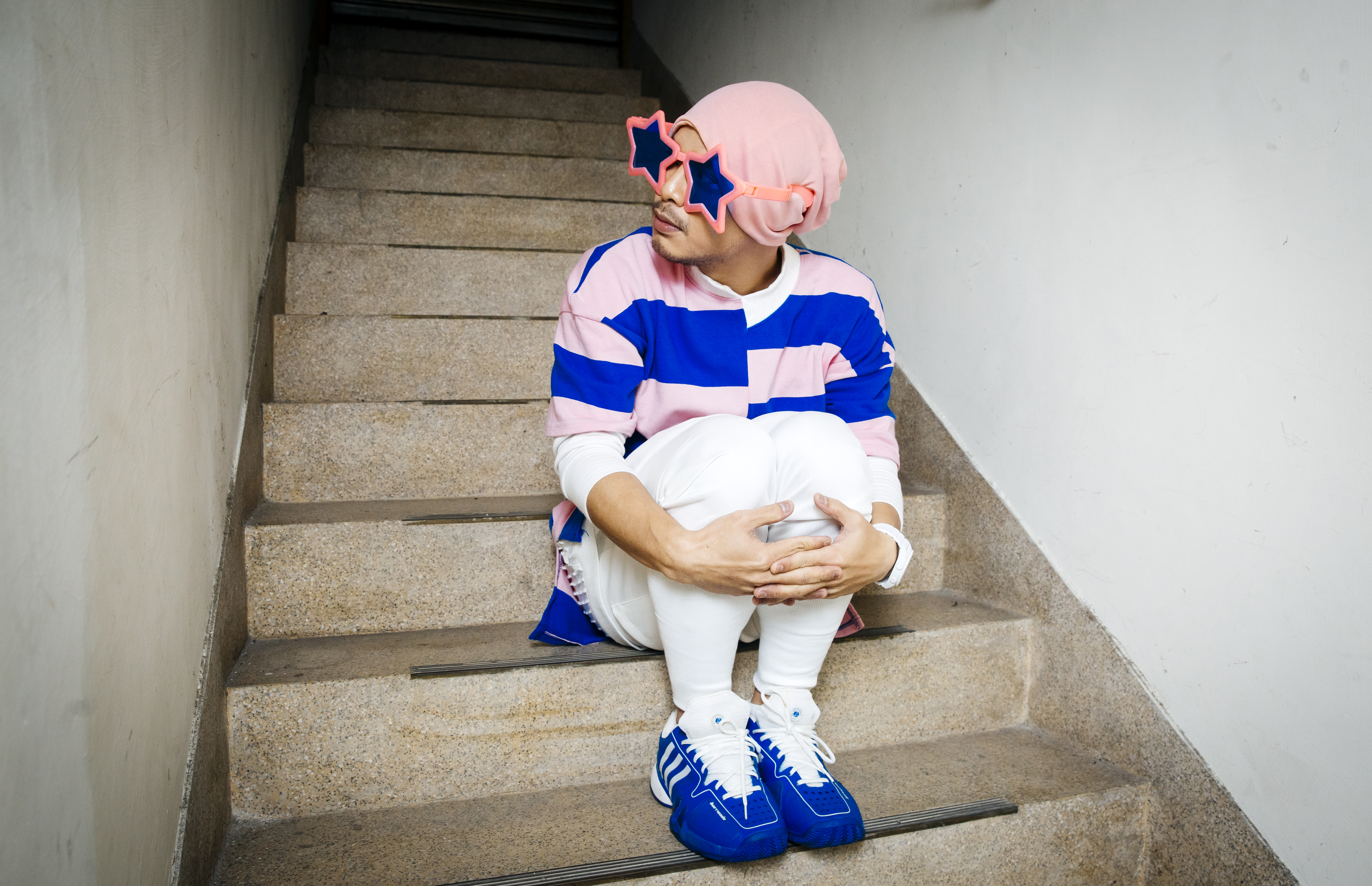 馬來西亞藝人黃明志在臉書發洋蔥文，感謝爸媽從小到大對自己的支持。