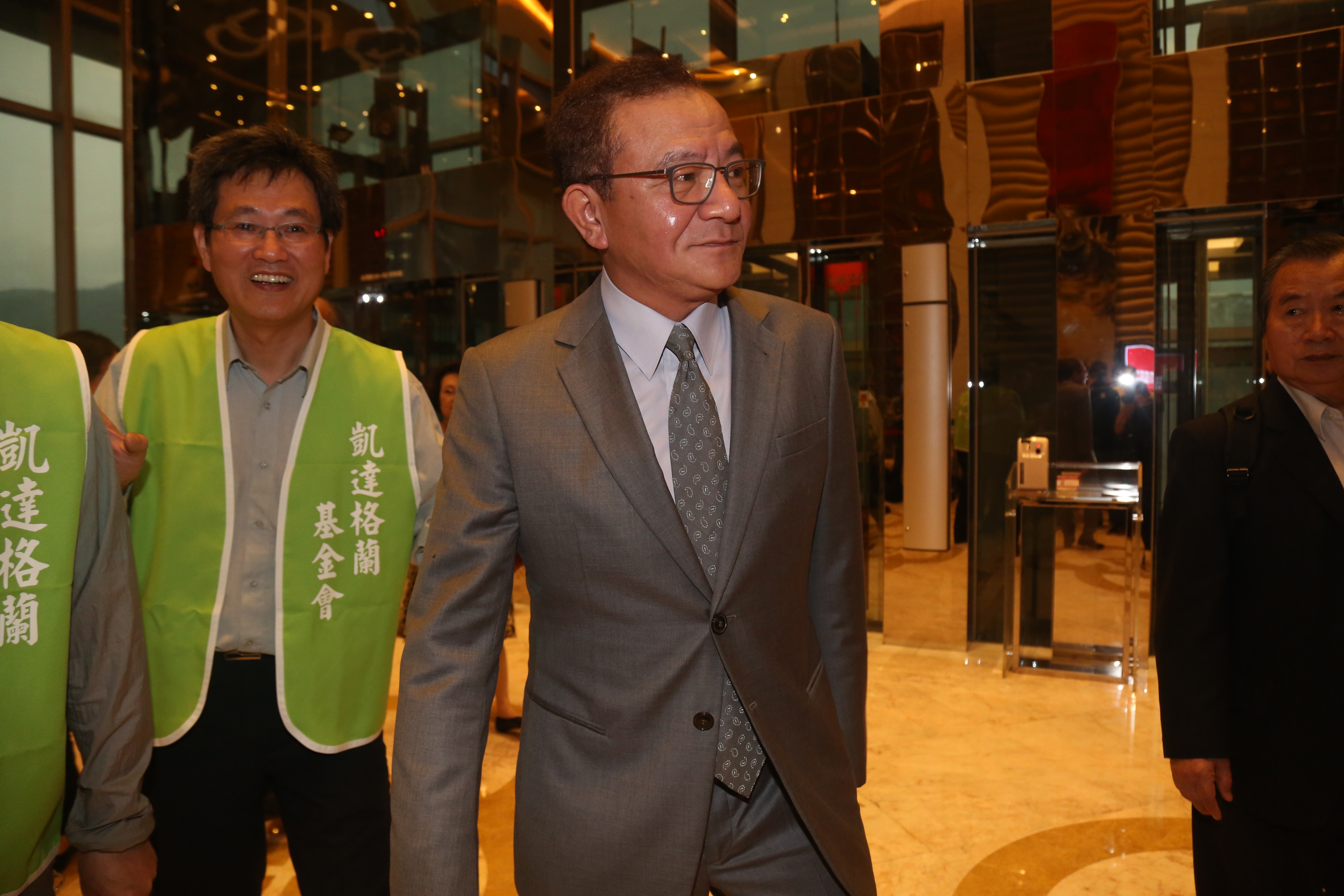 去年因案遭解職立委的高志鵬，也名列監院最新公布財產申報中，去年多了一處基隆房產，債務也多了2千多萬元。