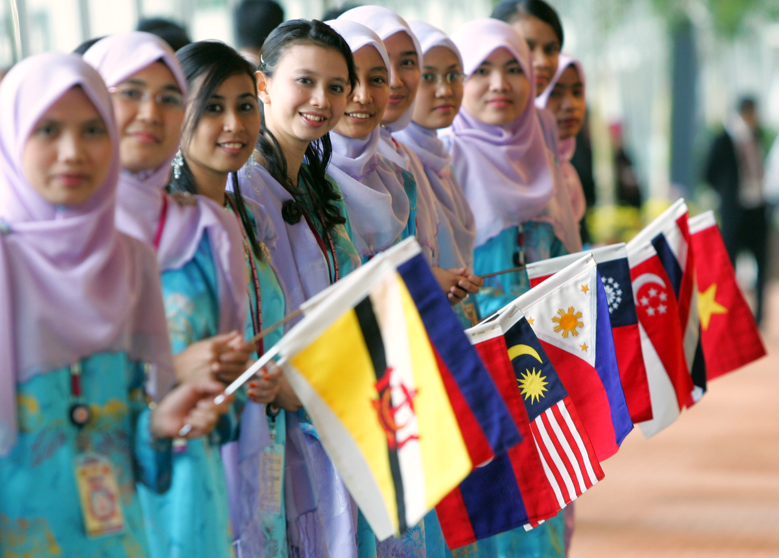 近期資金回流新興市場,經濟高速成長的東協倍受外資青睞。(達志影像)