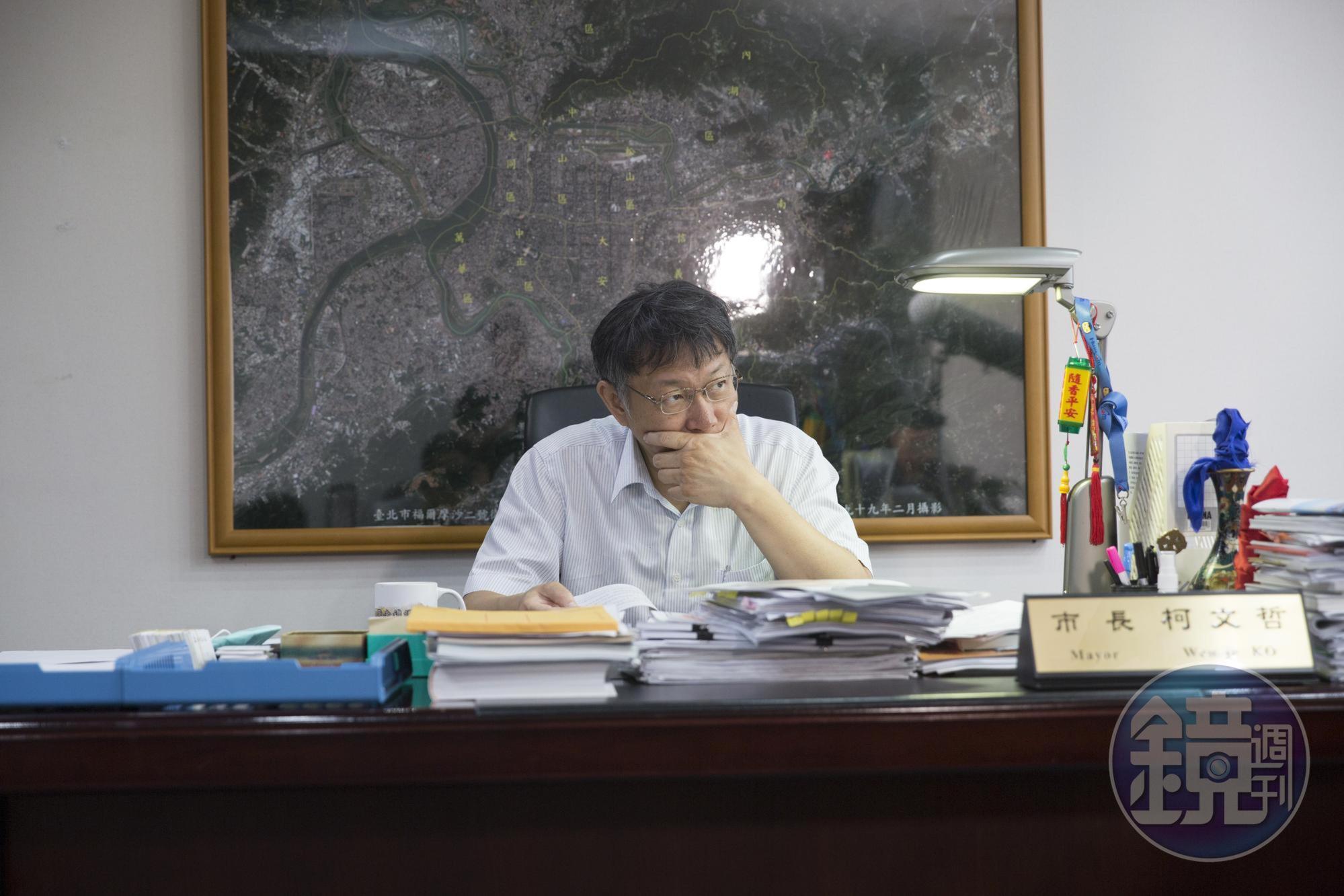 柯文哲談到韓國瑜參選後形成韓流，只花50天網路聲量就超越自己，他還形容現在已變為「極端政治」。（圖為資料照）