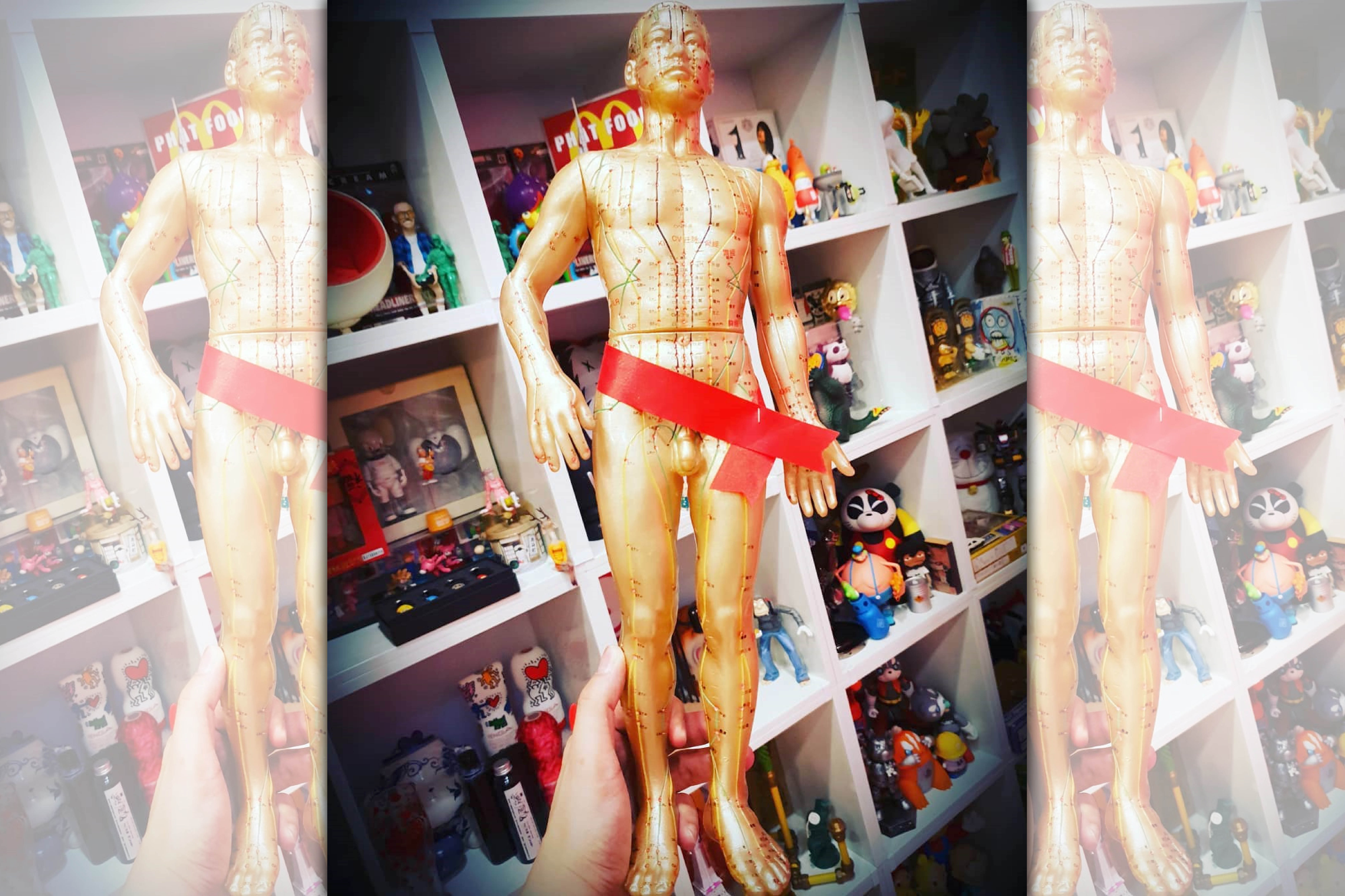 黃子佼收藏藝術成癡，滿滿的公仔更是讓他財富倍增。（翻攝自黃子佼IG）