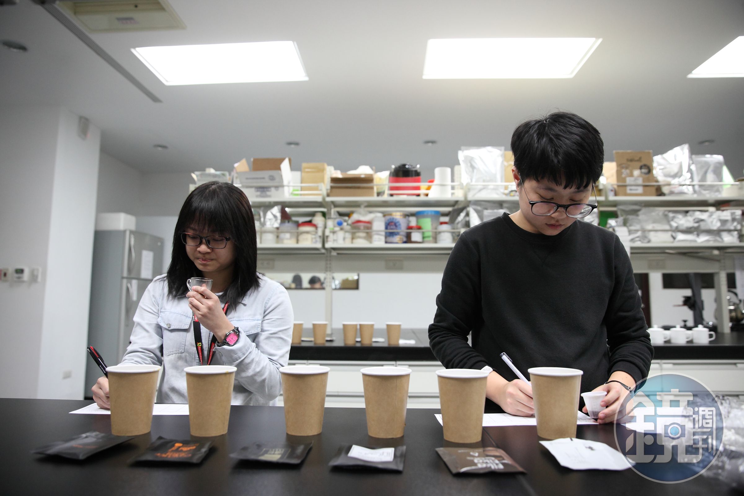 開放機會給學生到廠實習，朱茂亨希望為咖啡界盡一份力。