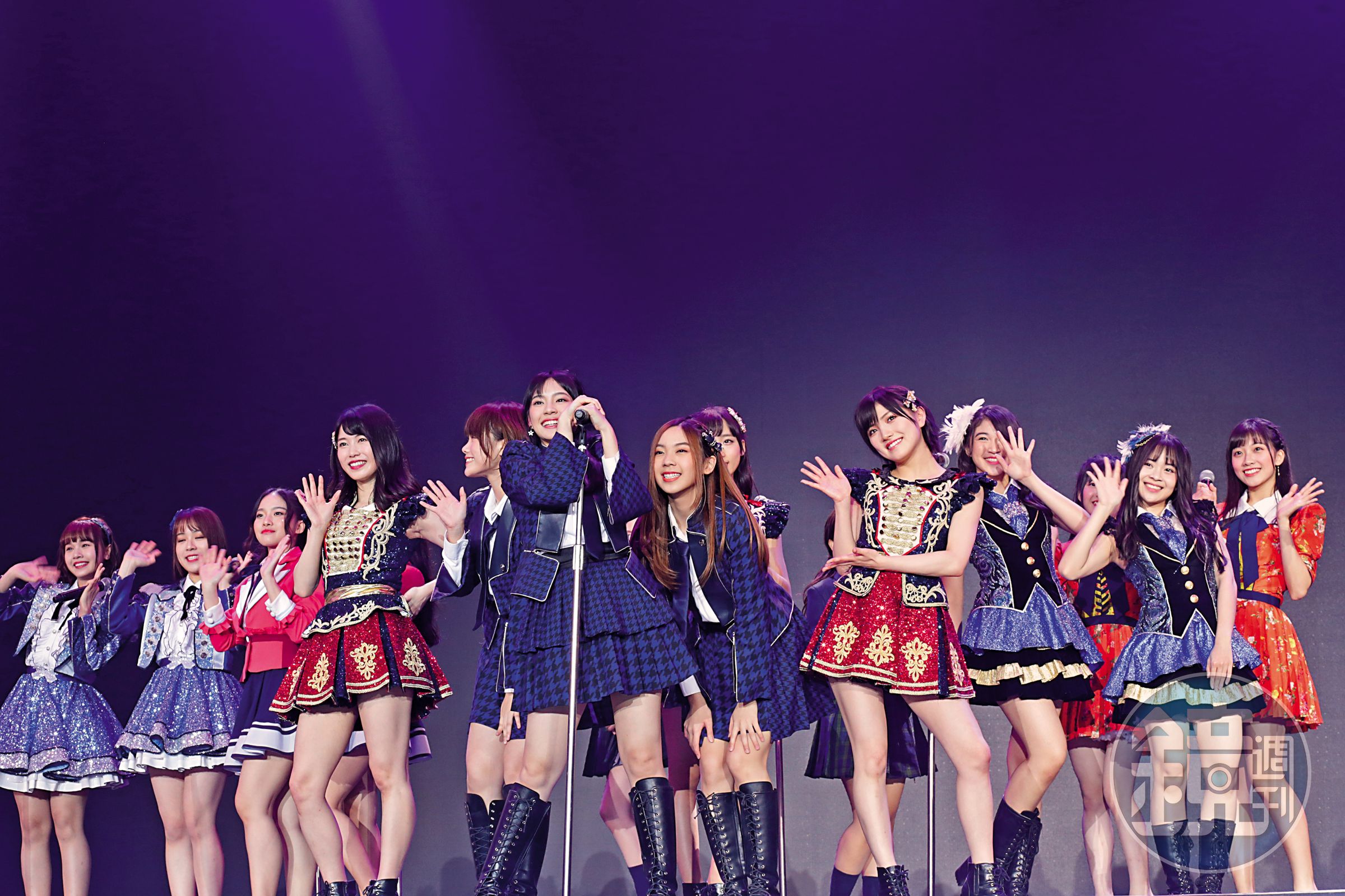泰國AKB48 Group Asia Festival盛典集合上海AKB48 Team SH、越南SGO48、日本AKB48、 泰國BNK48、印尼雅加達JKT48、台北AKB48 Team TP姐妹團同台。（好言娛樂提供）