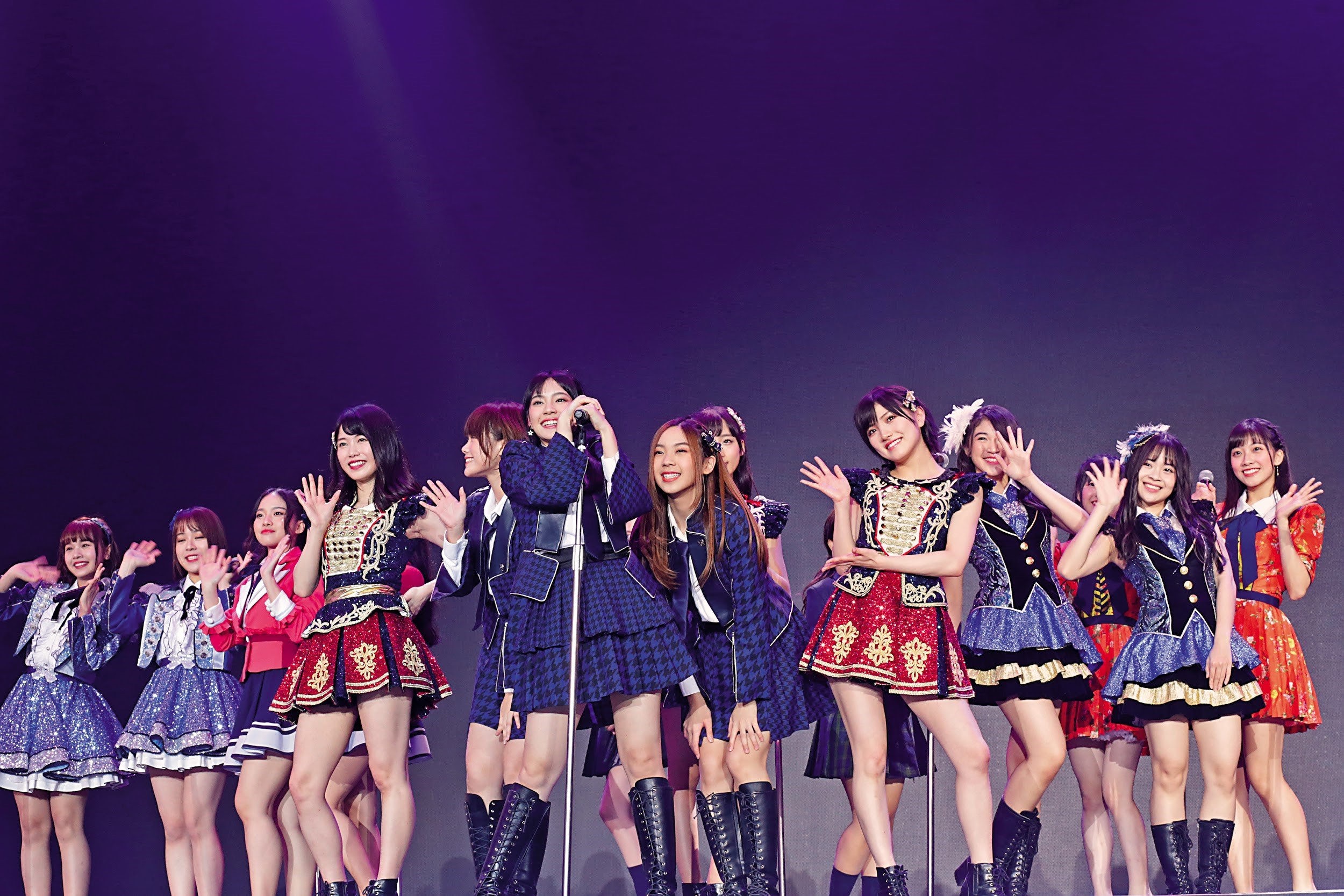 泰國AKB48 Group Asia Festival盛典集合上海AKB48 Team SH、越南SGO48、日本AKB48、 泰國BNK48、印尼雅加達JKT48、台北AKB48 Team TP姐妹團同台。（好言娛樂提供）