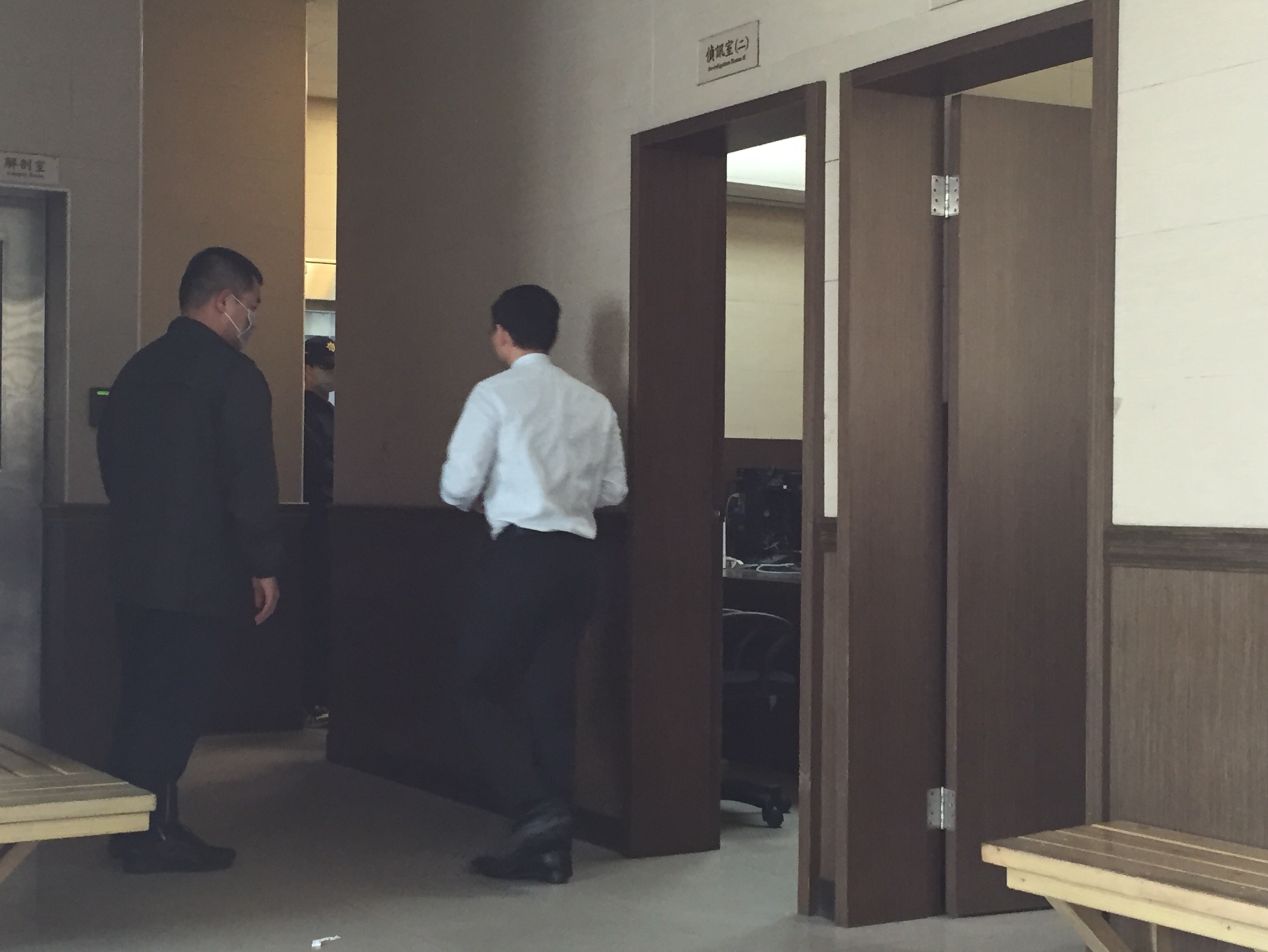 警方認為新加坡籍王男和郭女涉有重嫌。