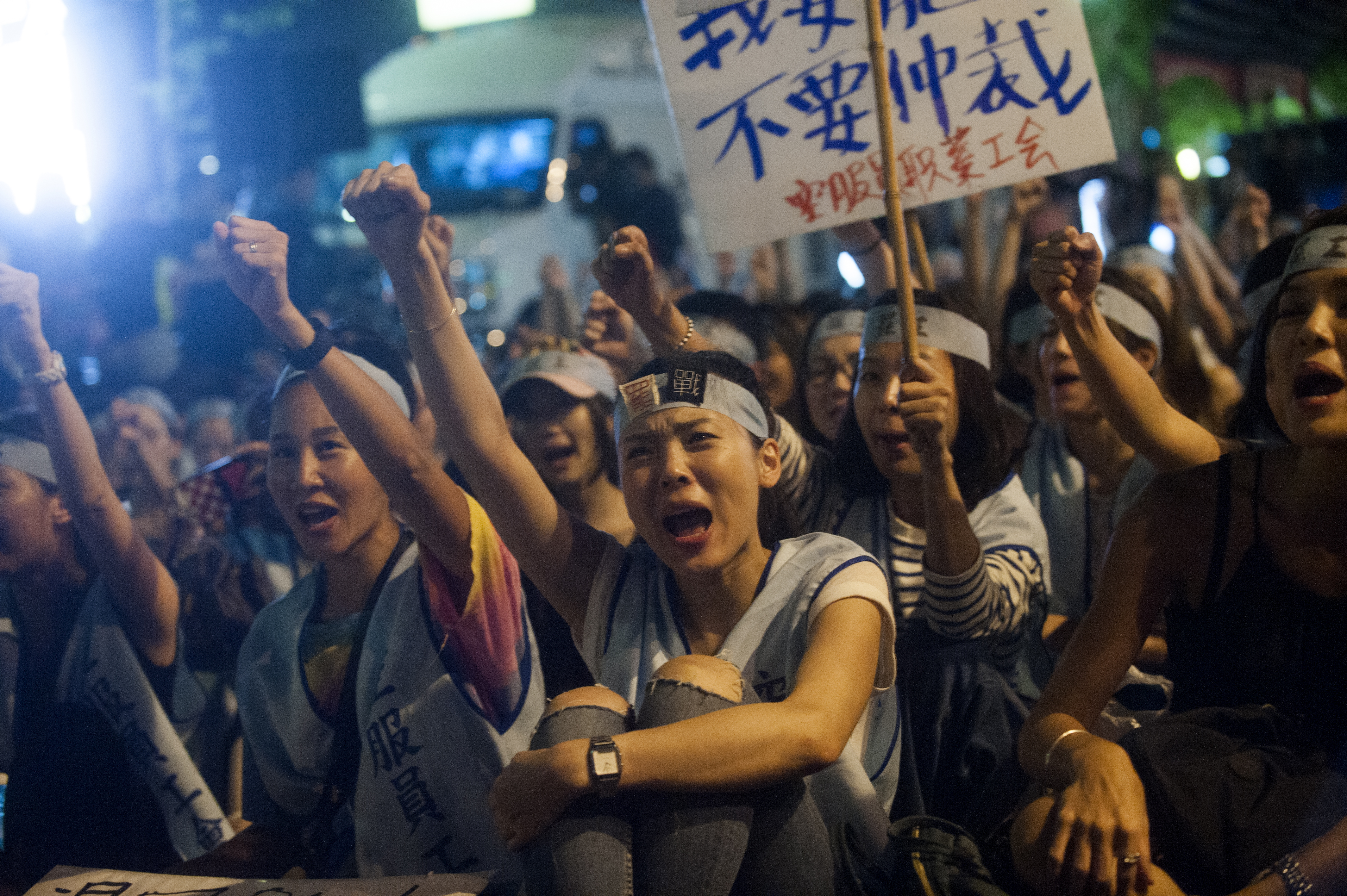 2016年6月23日華航空服員於與桃園市空服員職業工會發動罷工。