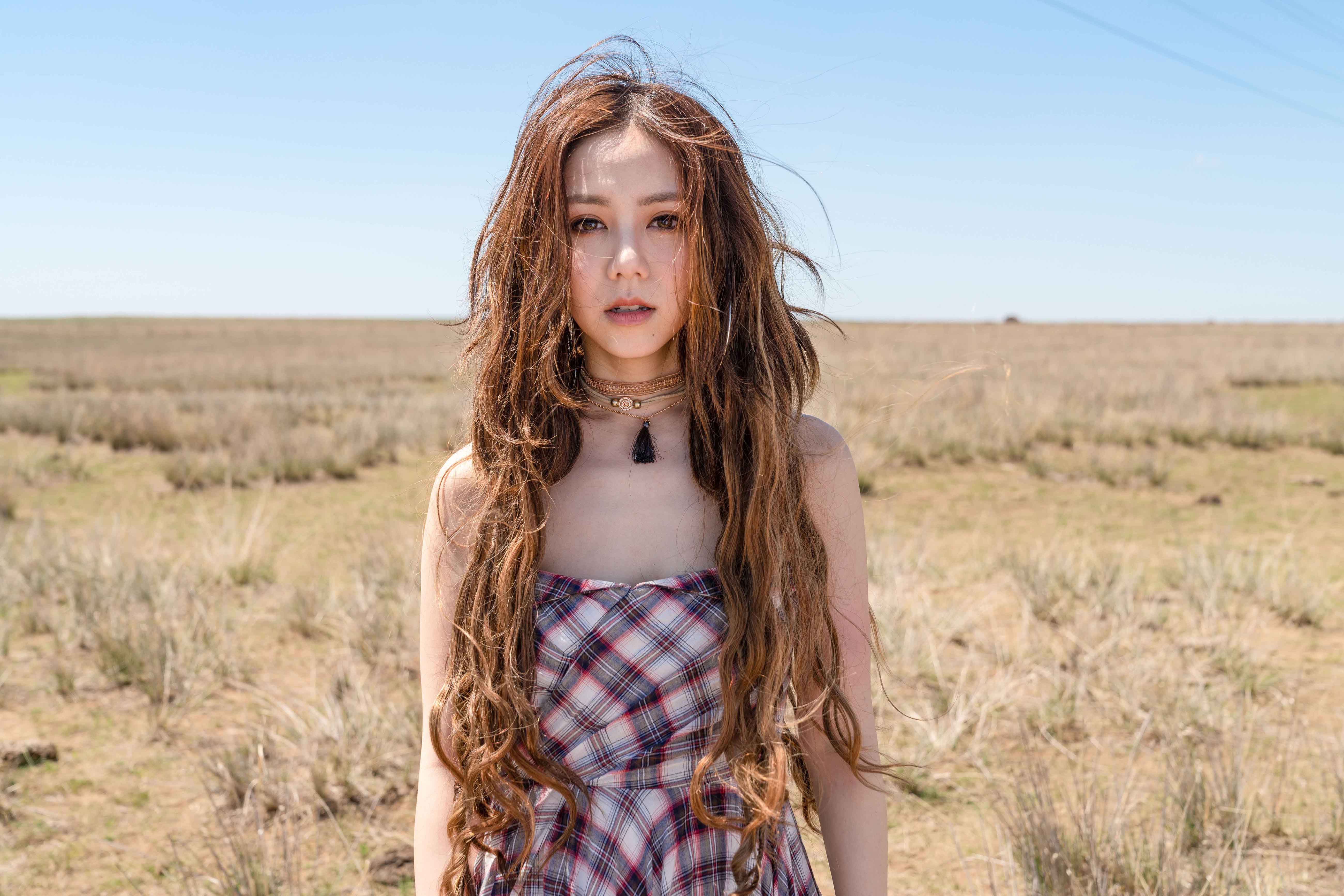 鄧紫棋7日宣佈與蜂鳥音樂解除合約，前東家8日發出聲明反擊。（蜂鳥音樂提供）