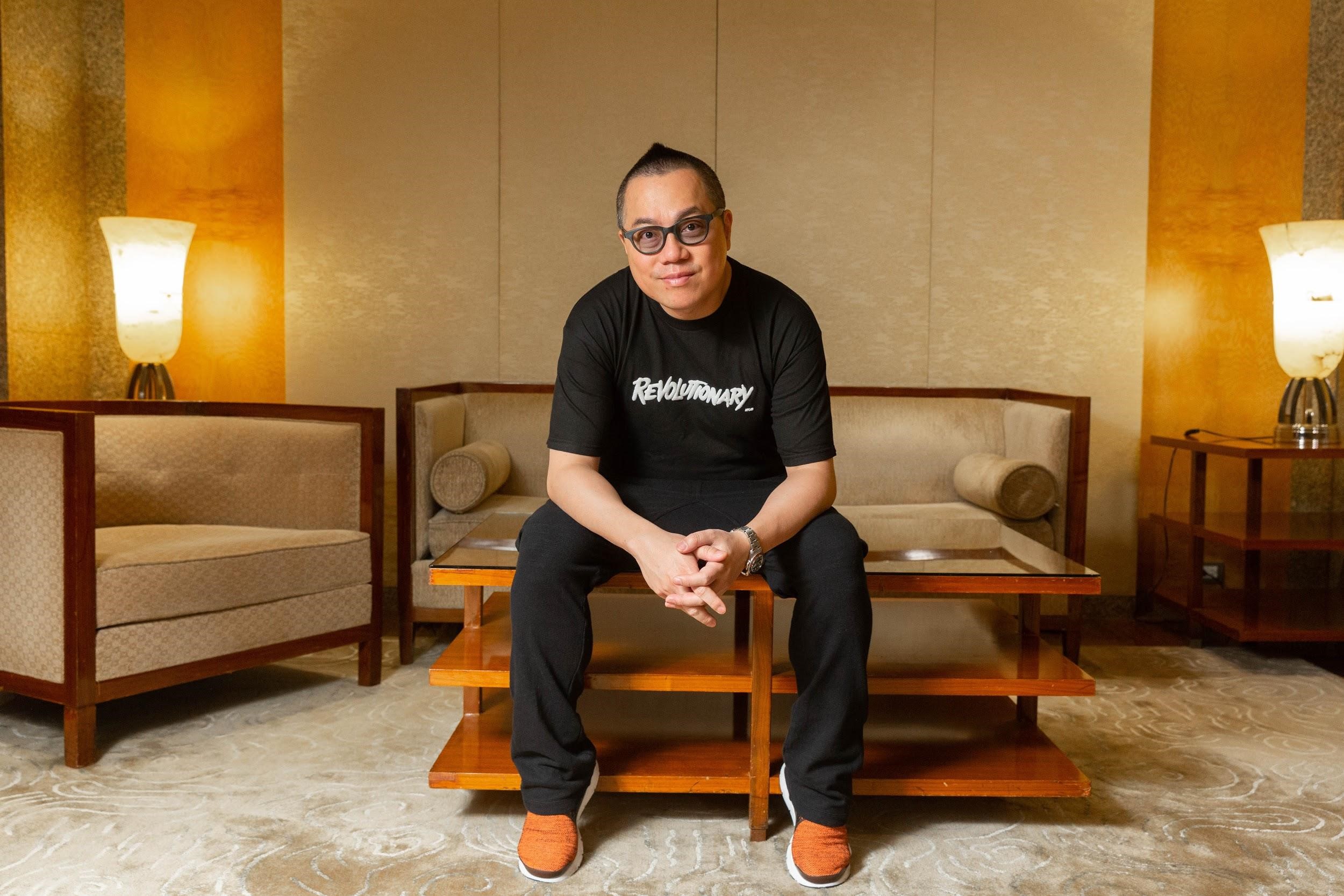 鬼才導演彭浩翔以天馬行空的創意，結合多元類型，在香港影壇獨樹一幟。