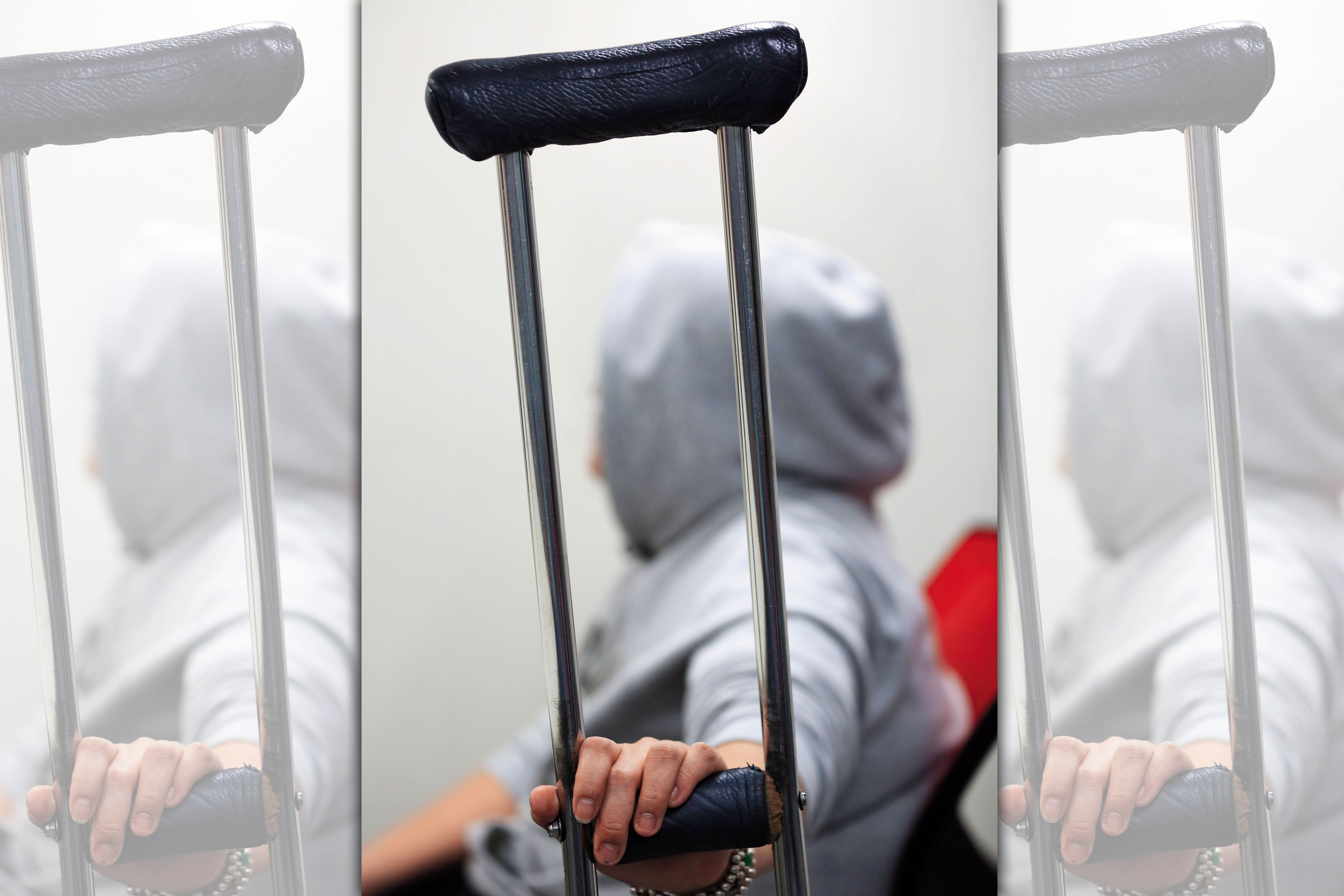 患有小兒麻痺的黃姓女粉絲指控高盟傑沒良心，連身障者的錢都要騙。