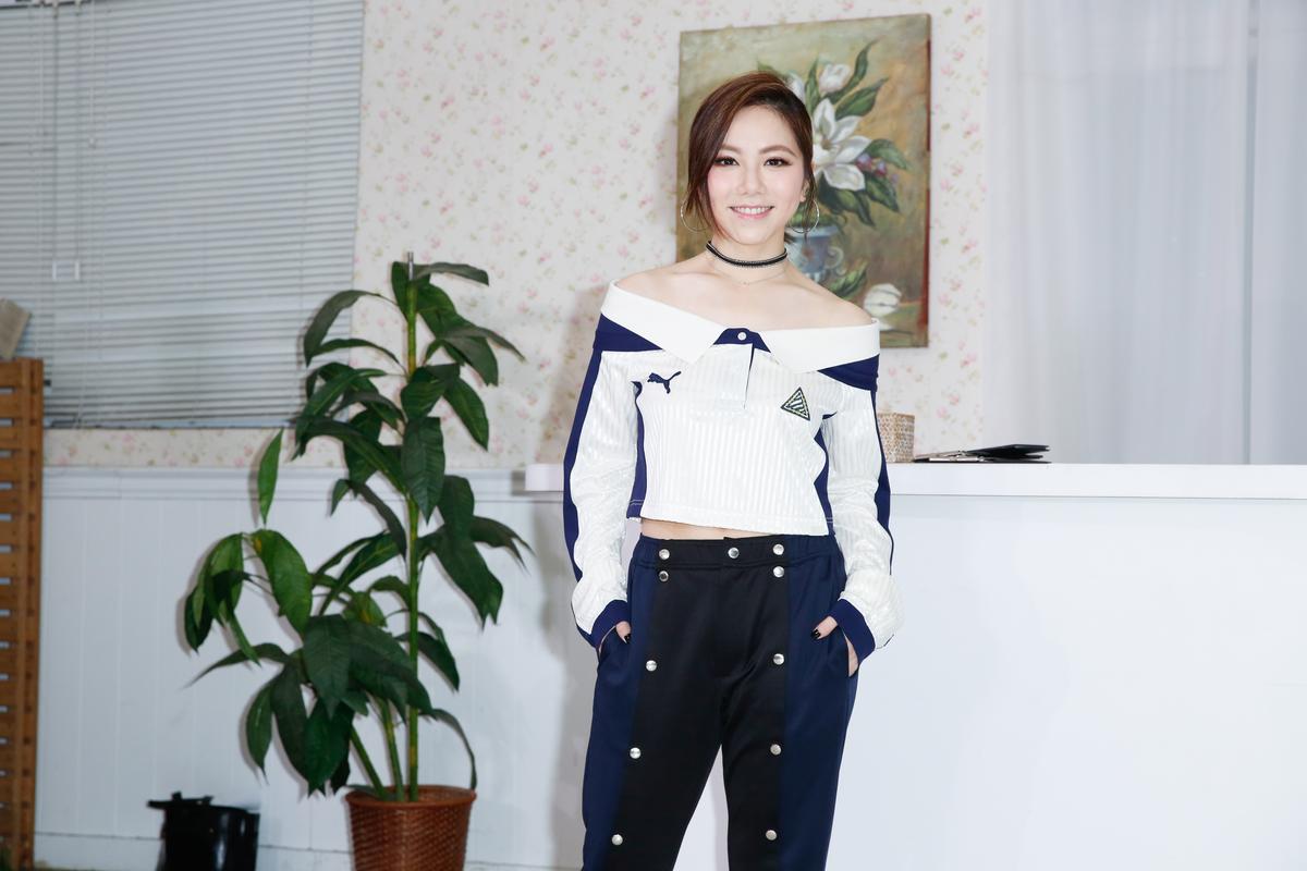 鄧紫棋爆出合約糾紛後首次回應媒體，表示如果鬧上法院將會勇敢面對。 