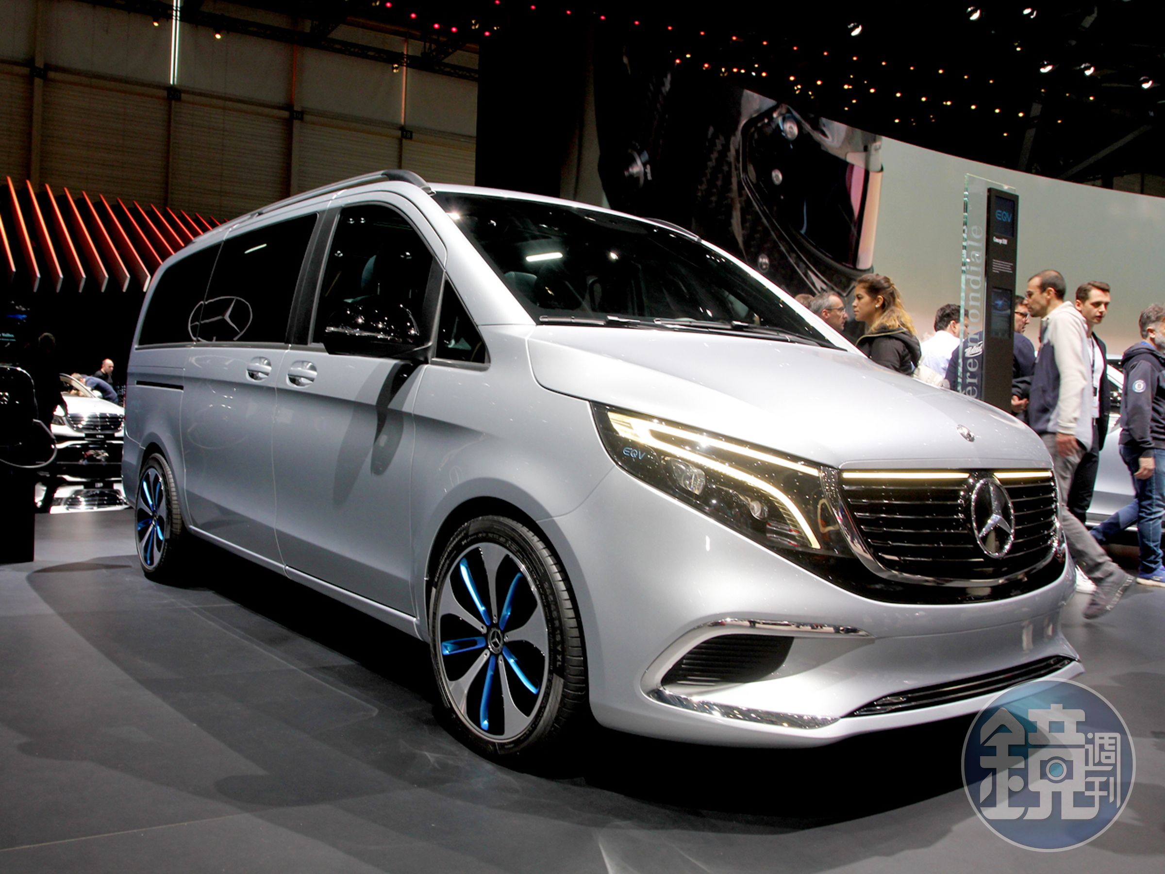 MERCEDES-BENZ Concept EQV。