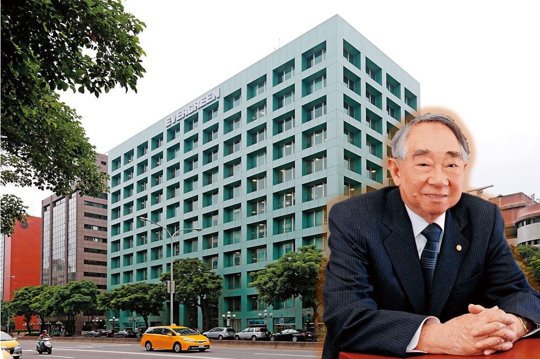 2016年創辦人張榮發（圖）辭世後，長榮集團就推行專業經理人制，淡化家族色彩。（東方IC）