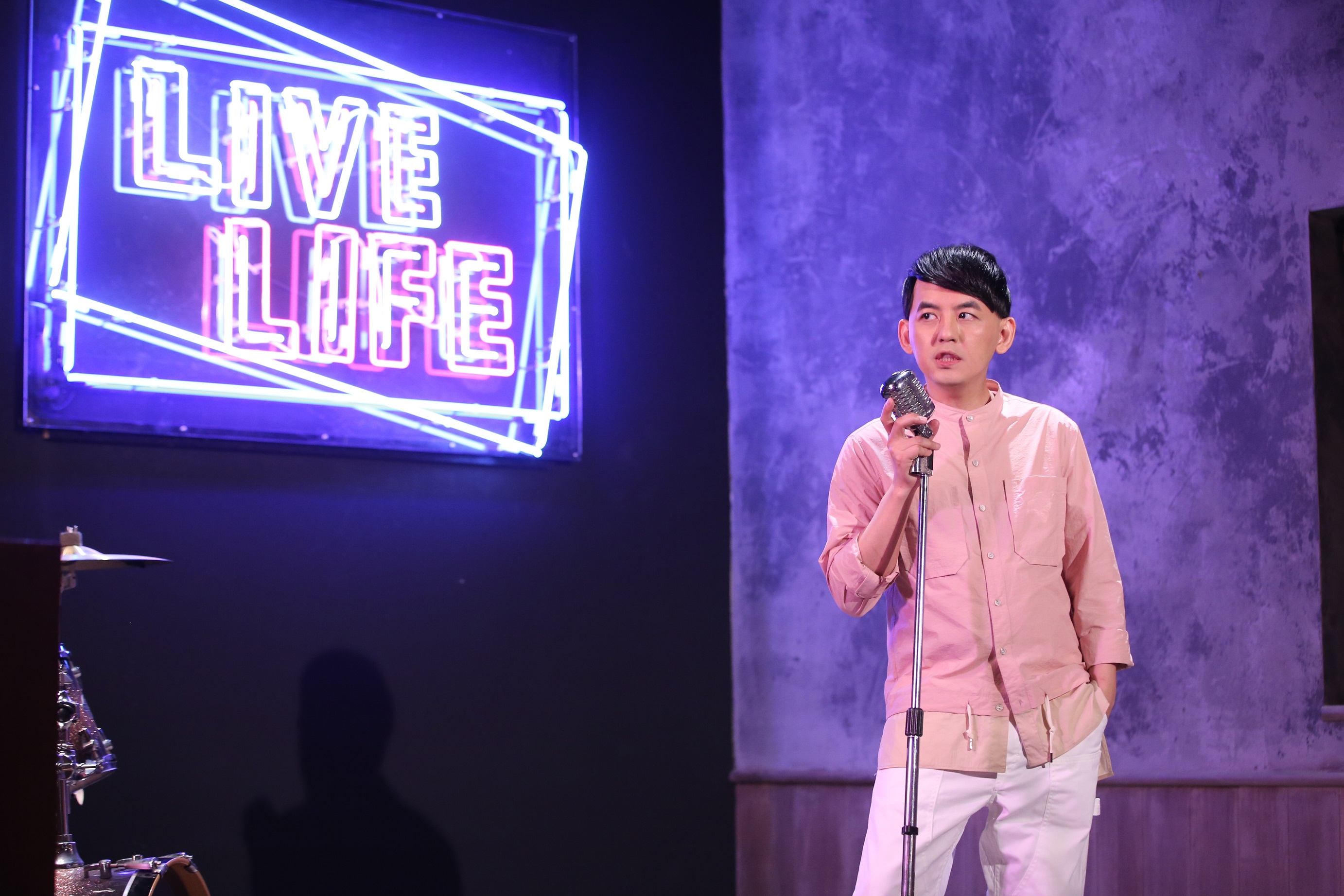 黃子佼將於4月26日舉辦《黃子佼第一場售票演唱會》，整張專輯作品唱給台下聽。（大鵬經紀提供）