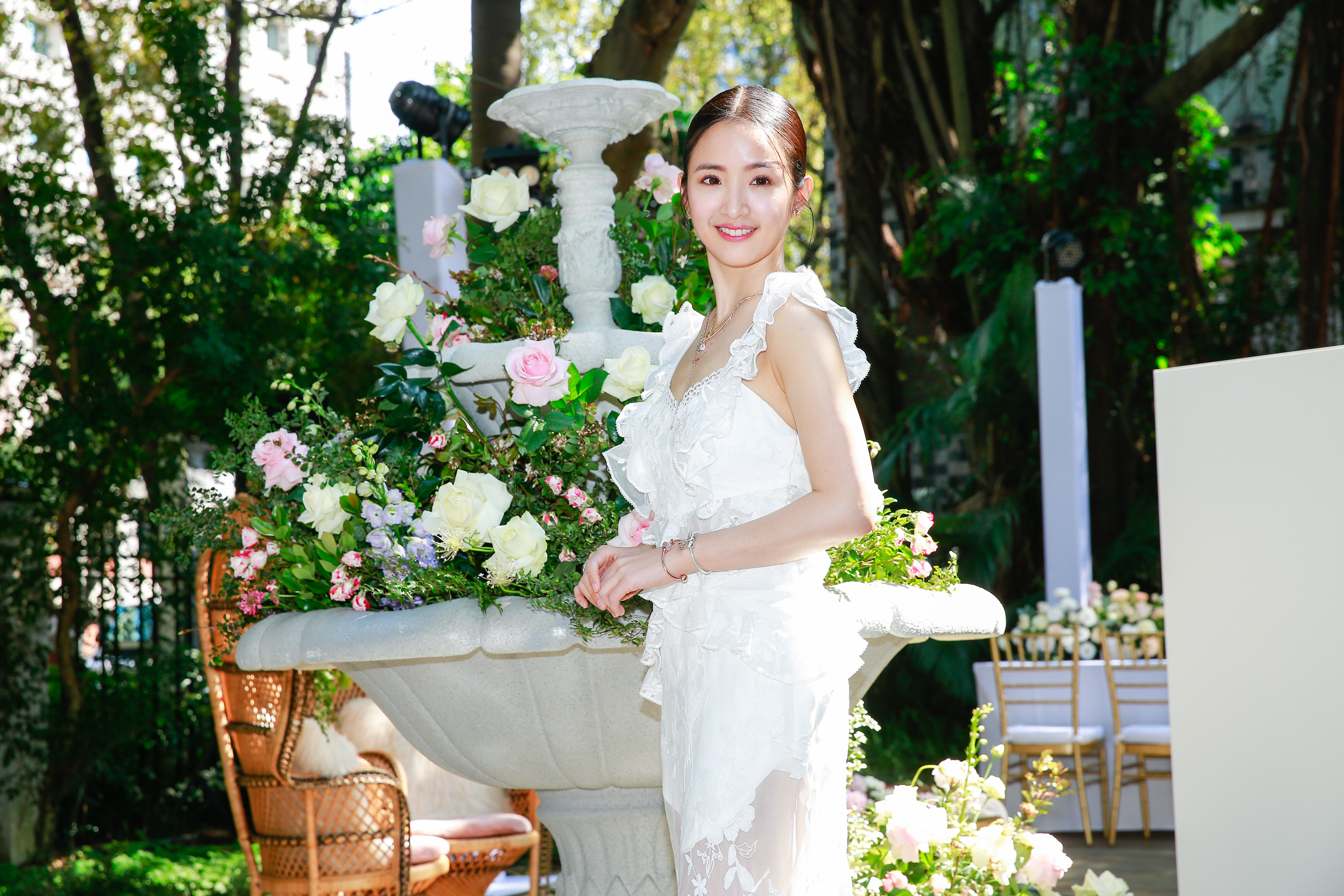 林依晨出席PANDORA春季飾品發表會，自比為花園裡的精靈。