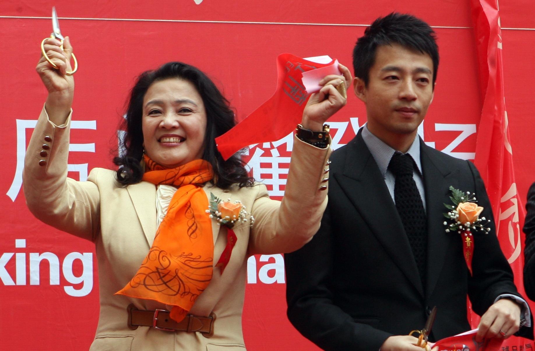 大S婆婆張蘭被認定為藐視法庭，遭香港法院判刑一年，法官同時還下令拘捕。（東方IC）