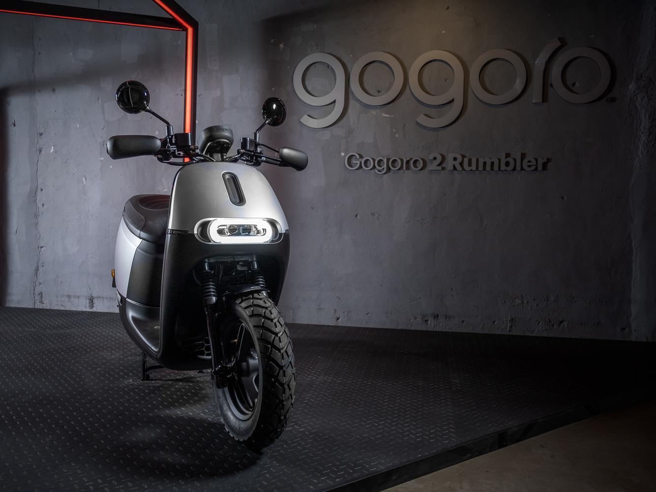 Gogoro 2 Rumbler以更具街頭風格的造型設計，滿足想要展現自我的 Z 世代年輕族群。