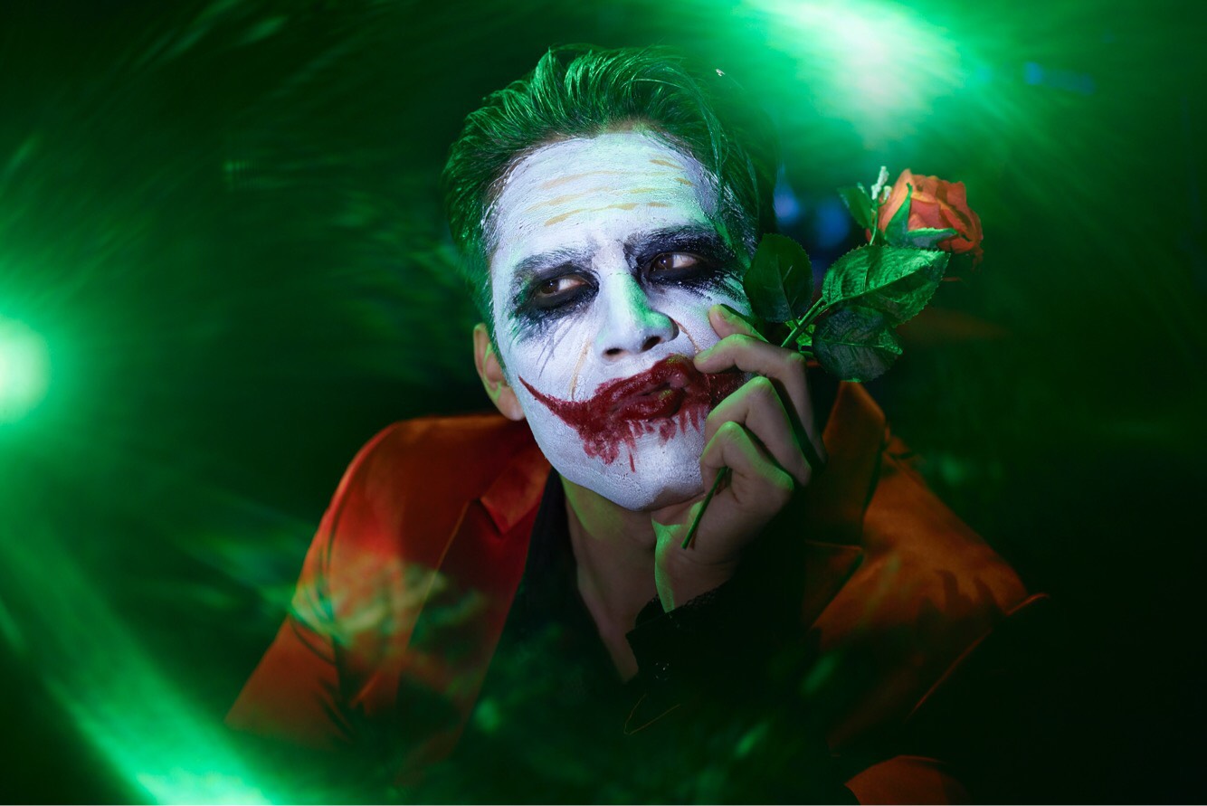 胡宇威的小丑造型相當驚人。(寶麗來提供)