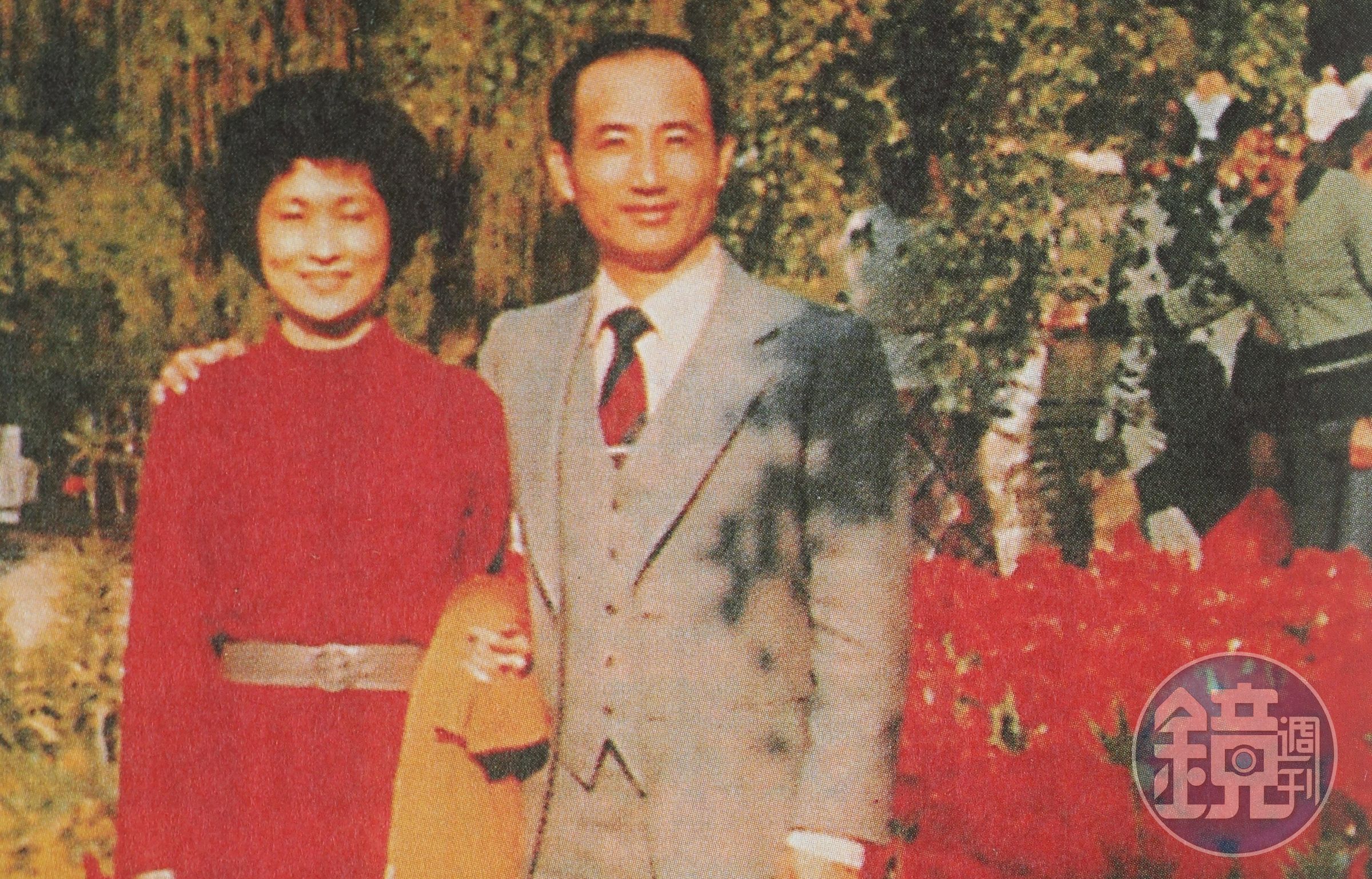 王金平與陳彩蓮結褵50載，情比金堅。（翻攝自「橋-走近王金平」）