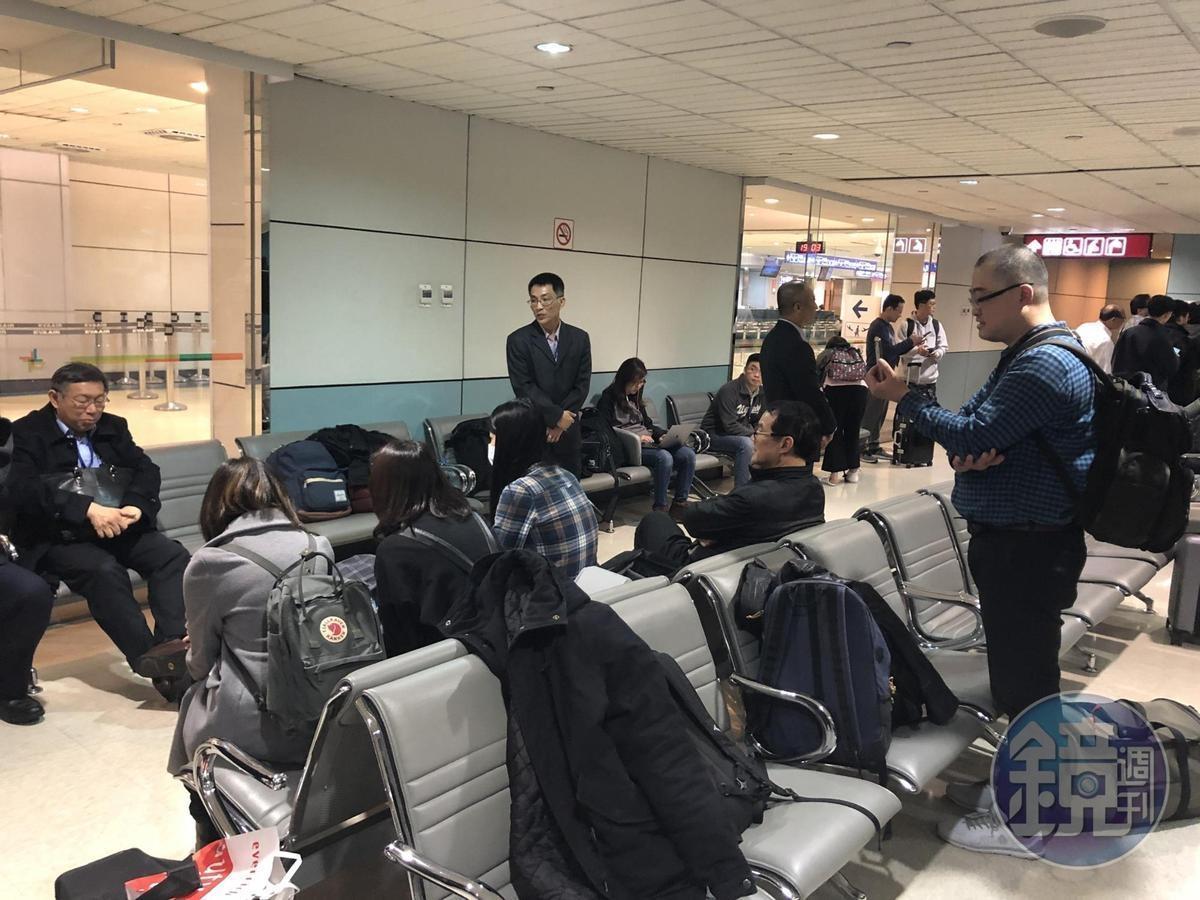 台北市長柯文哲今天晚上啟程訪美。