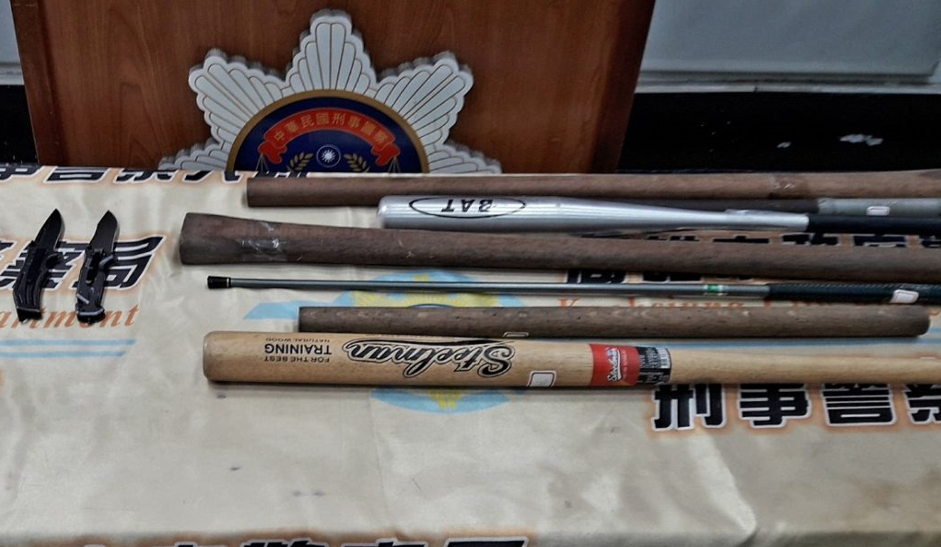 遭警方扣押的物證。(警方提供)