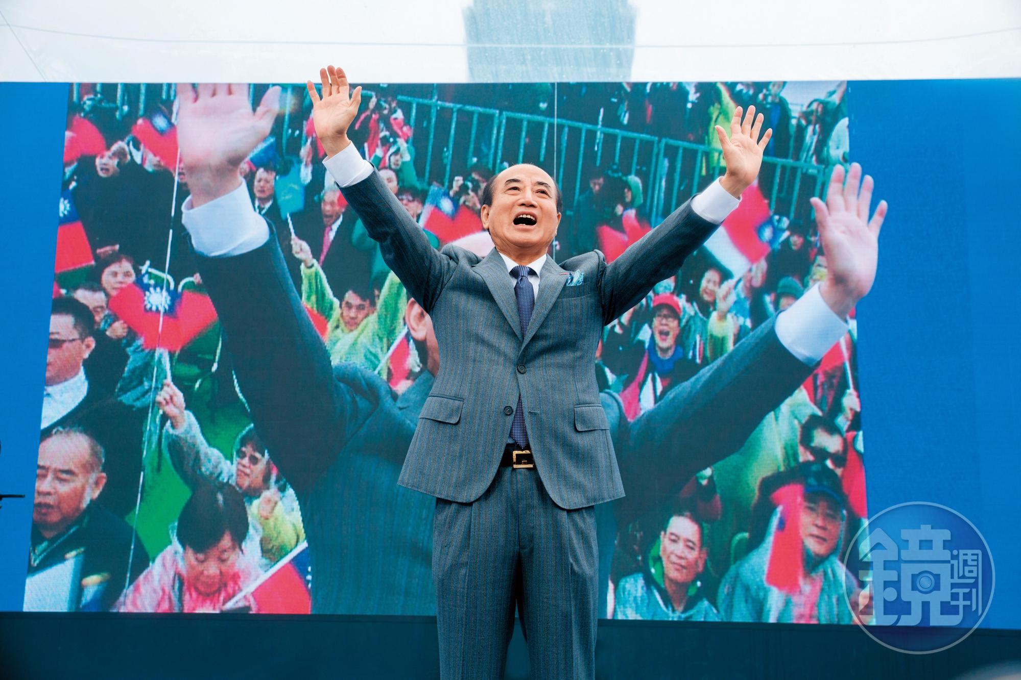 今年3月，王金平在國際會議中心頂樓舉辦參選總統的宣示大會，場面浩大，頗有公道伯大會諸侯的意味。