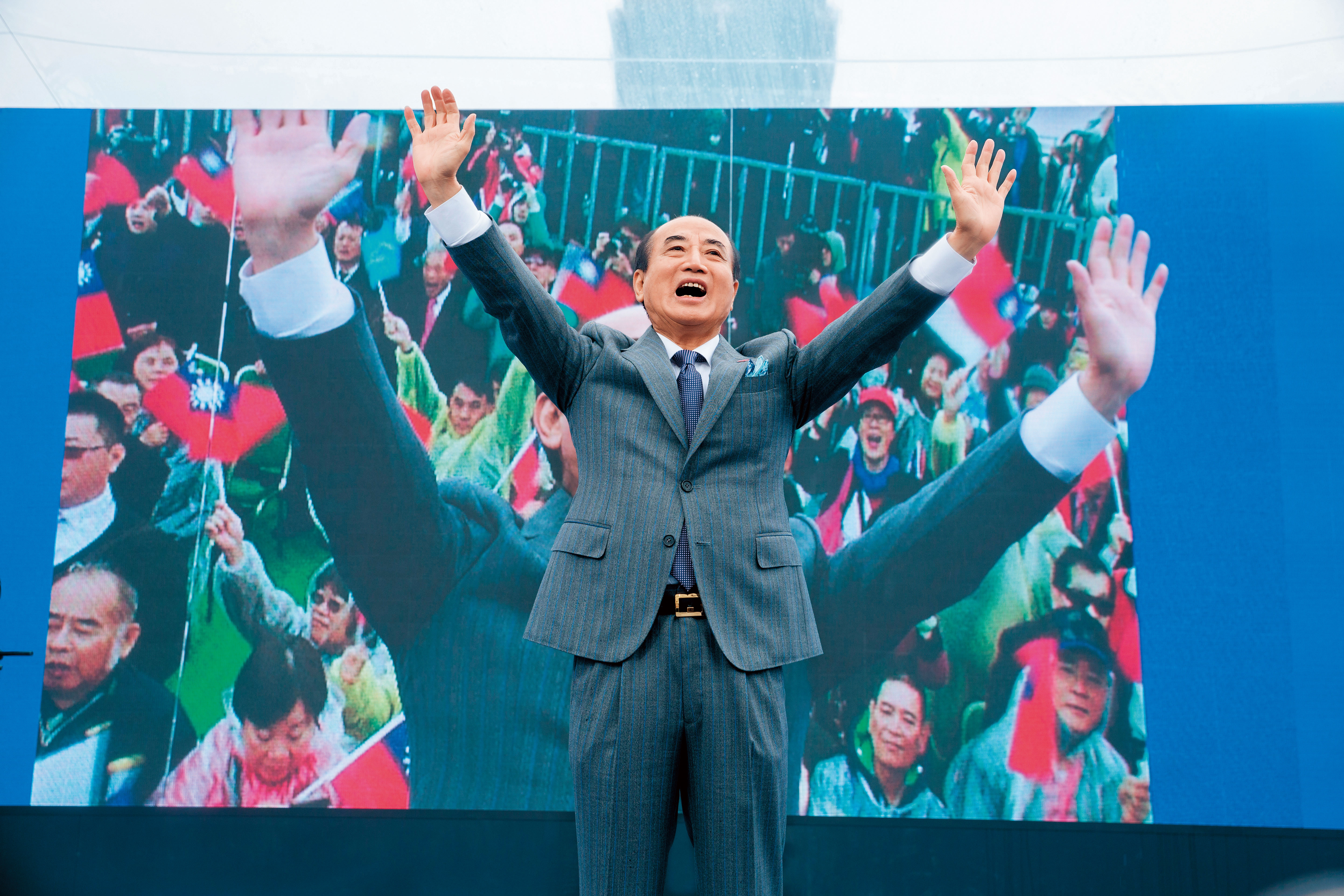 今年3月，王金平在國際會議中心頂樓舉辦參選總統的宣示大會，場面浩大，頗有公道伯大會諸侯的意味。